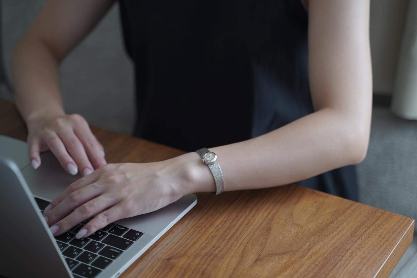 松嶋菜々子が「やまとなでしこ」でつけていたロレックス『カメレオン オーキッド』を、ブレスレット感覚で使用 ~I・K(ソーシャルメディア・マーケター)