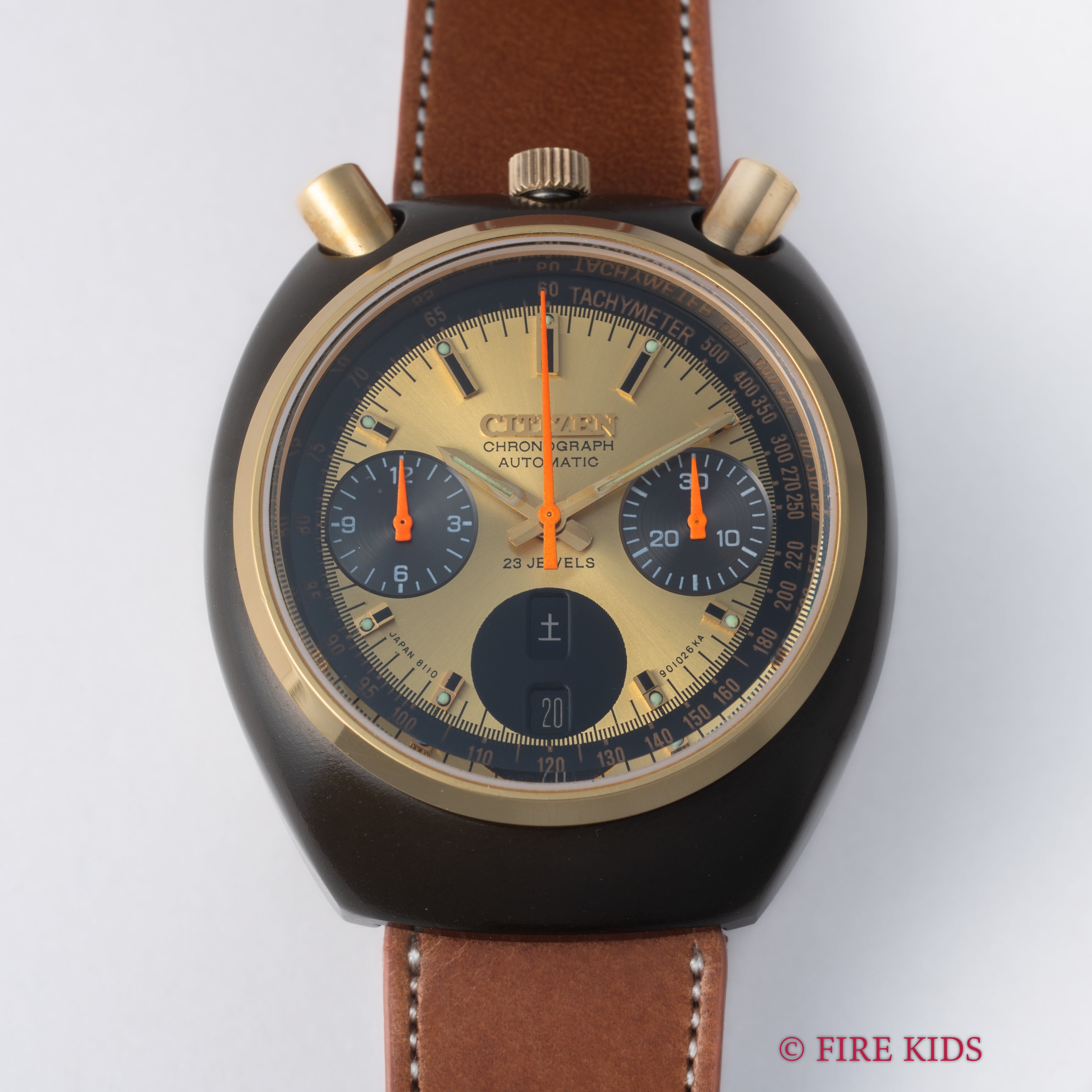 シチズン ツノクロノ チャレンジタイマー 1975年製 ブラットピット 自動巻きクロノグラフ ブラッキーケース