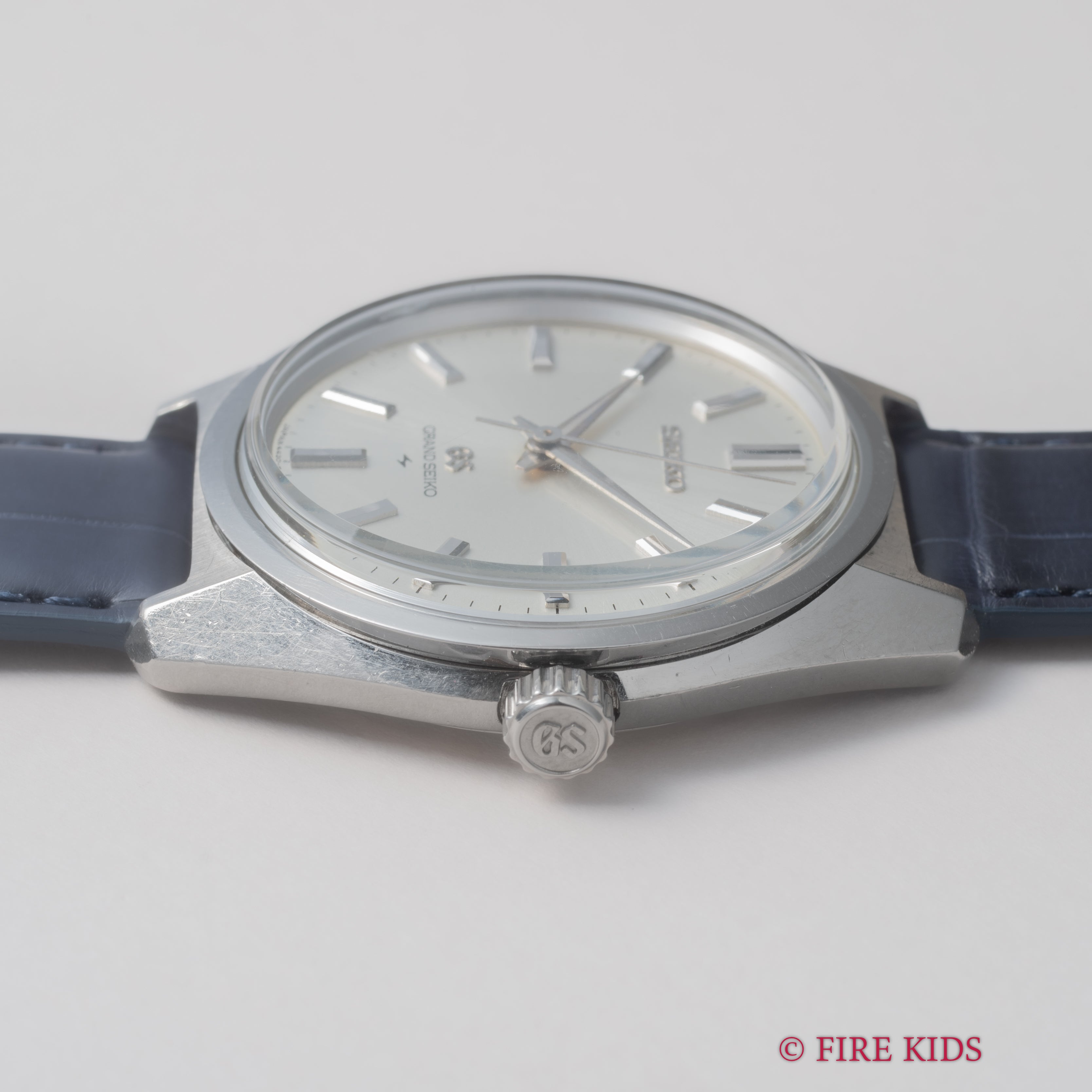 グランドセイコー 1968年製 Ref.4420-9000 44GS後期 セイコースタイルケース 手巻きノンデイト