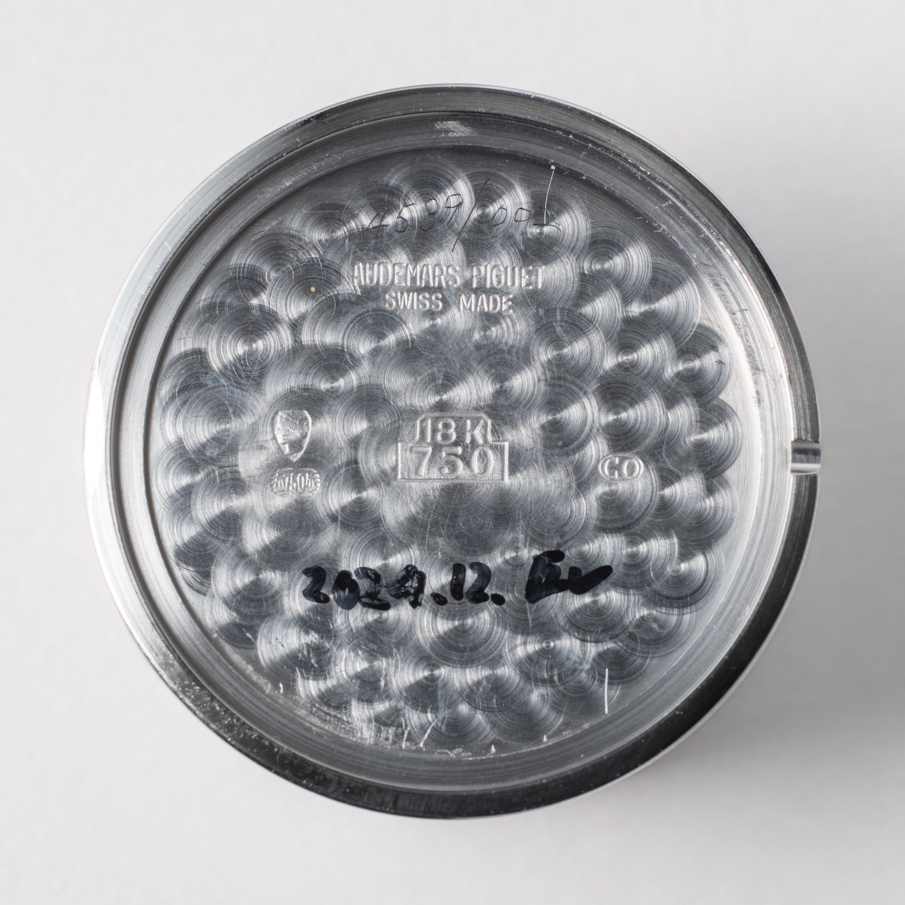 オーデマ・ピゲ クラシック 1987年~1994年製 18金無垢ホワイトゴールド 手巻き