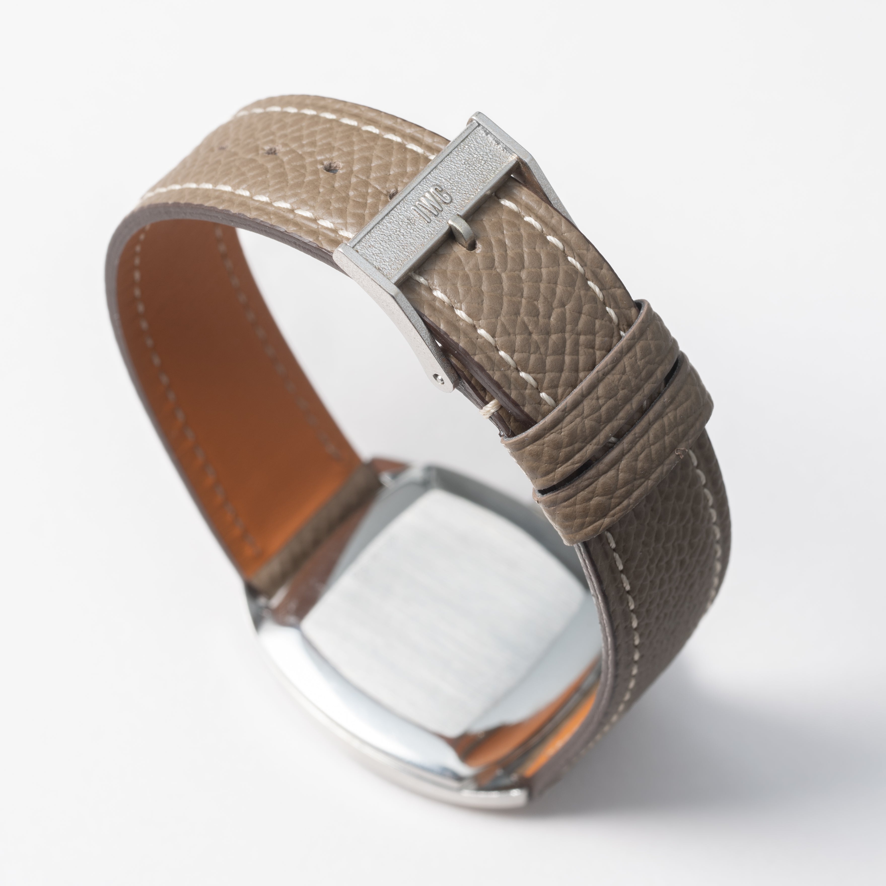 IWC テレビスクリーン 1974年製 Cal.423 手巻き ローマンリネンダイヤル 純正尾錠付き