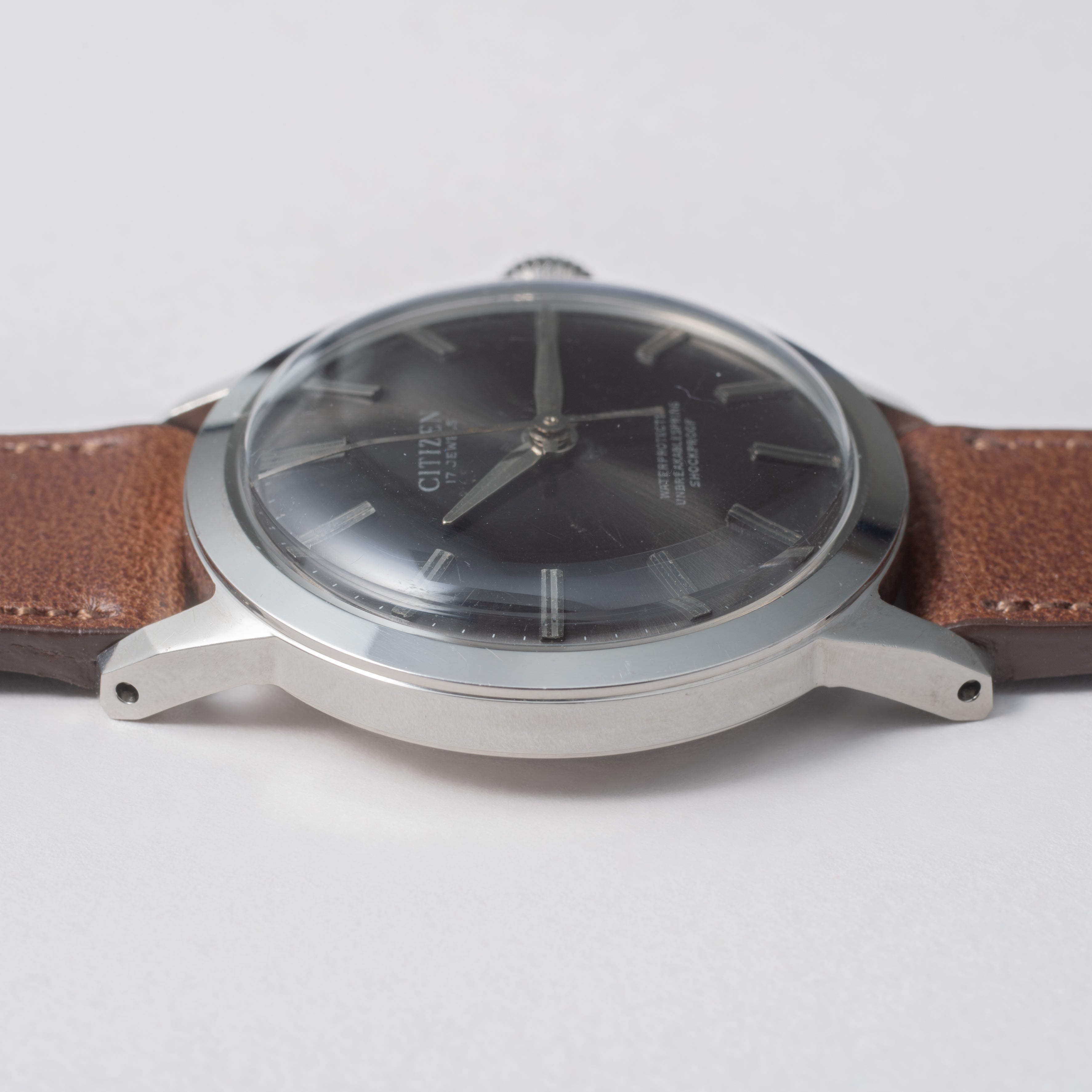 シチズン 輸出モデル 防水ラウンドケース 1969年製 Ref.4-020189TA グレーダイヤル 手巻き