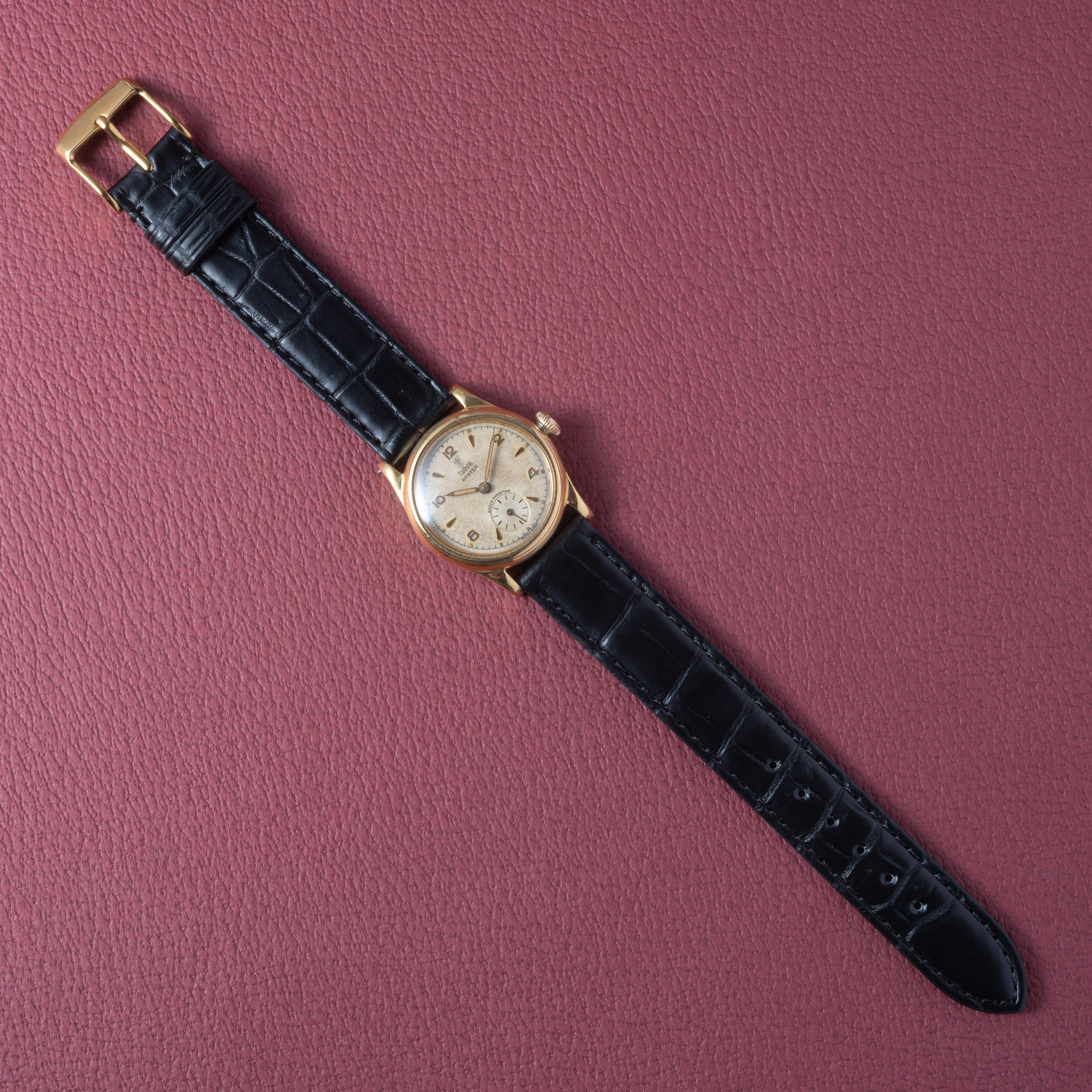 チューダー 盾薔薇オイスター 1946年製 金張りケース スモールセコンド オリジナル飛びアラビアダイヤル