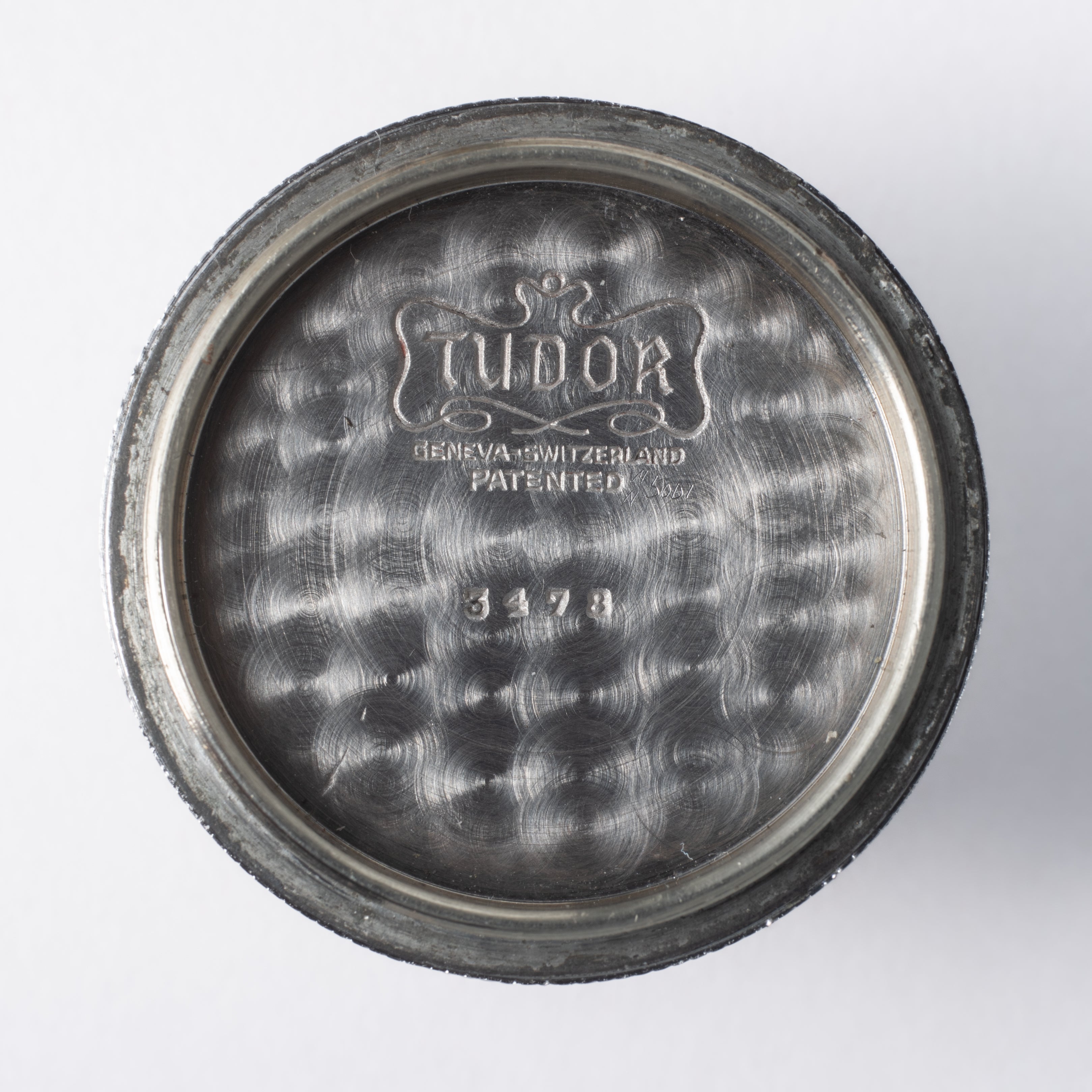 チューダー 盾薔薇オイスター 1946年製 金張りケース スモールセコンド オリジナル飛びアラビアダイヤル