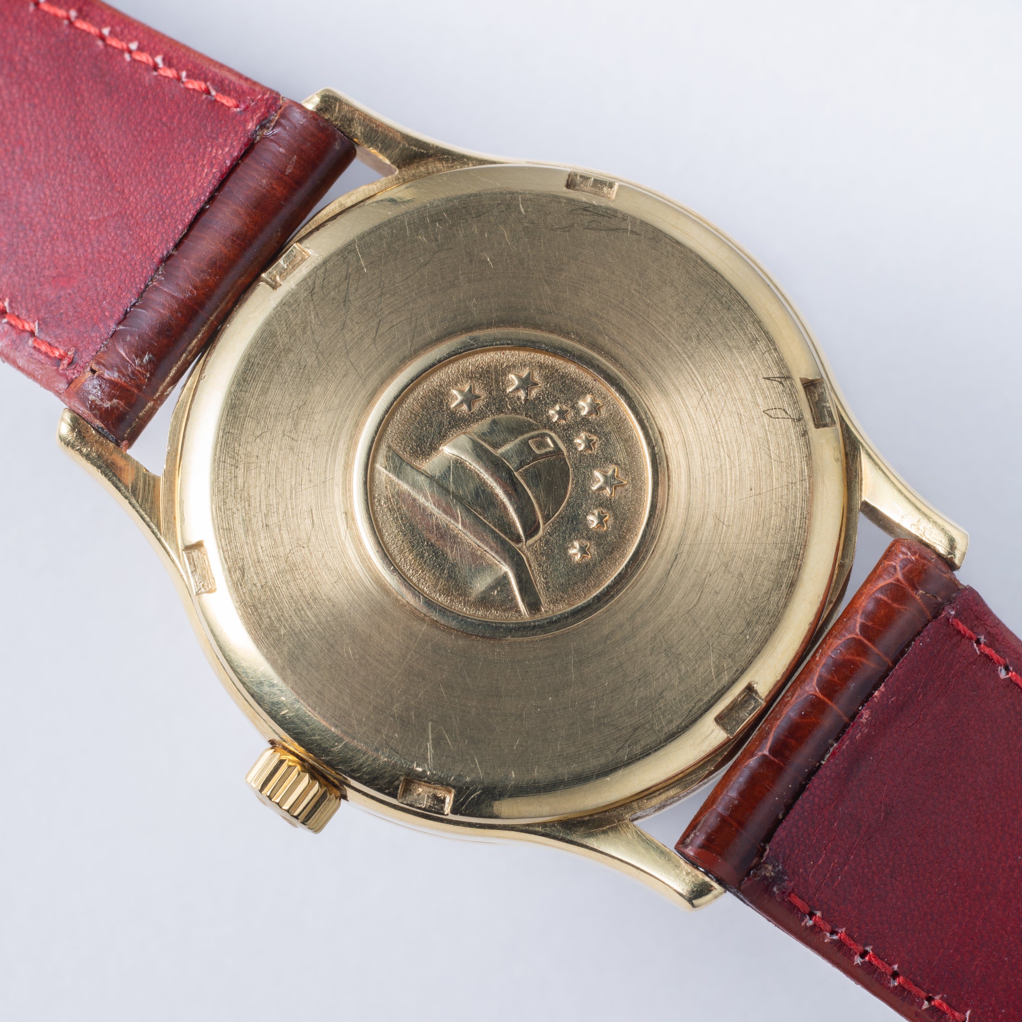 オメガ 18金無垢コンステレーション カラトラバケース 1969年製 Ref.166052