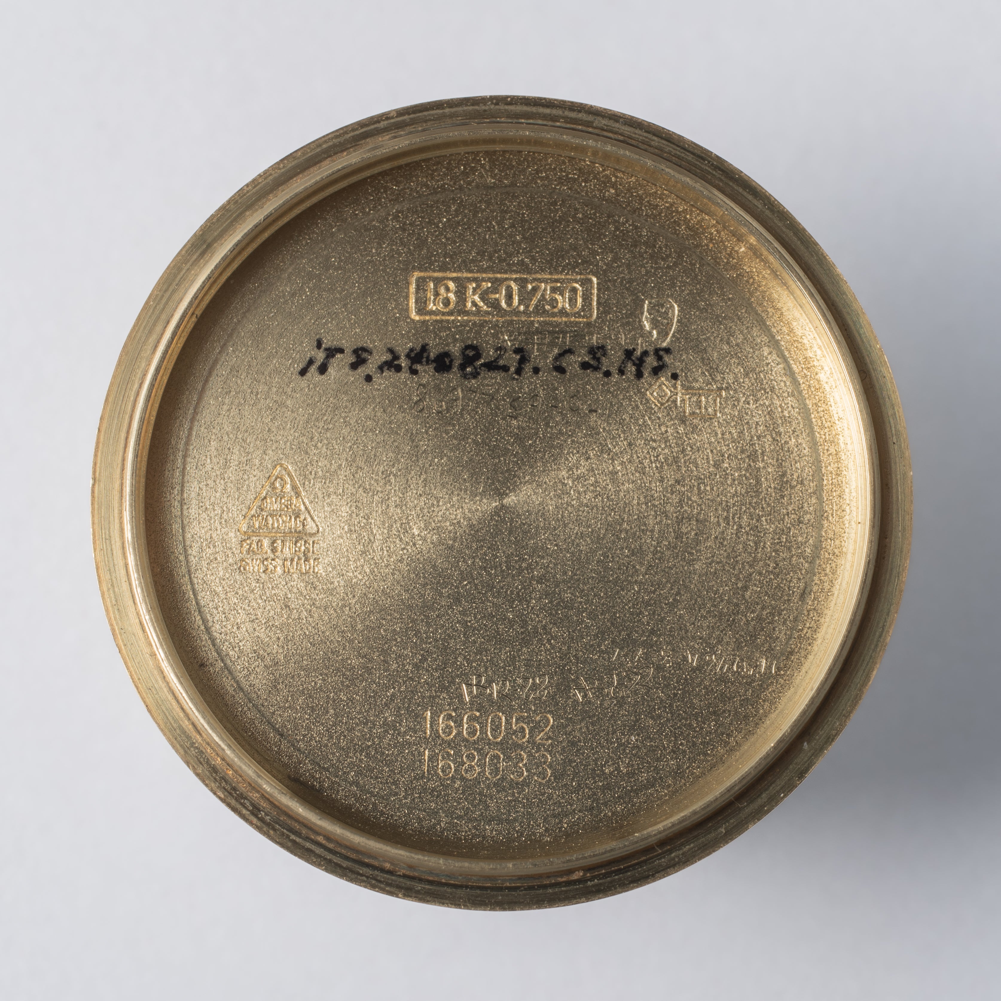 オメガ 18金無垢コンステレーション カラトラバケース 1969年製 Ref.166052