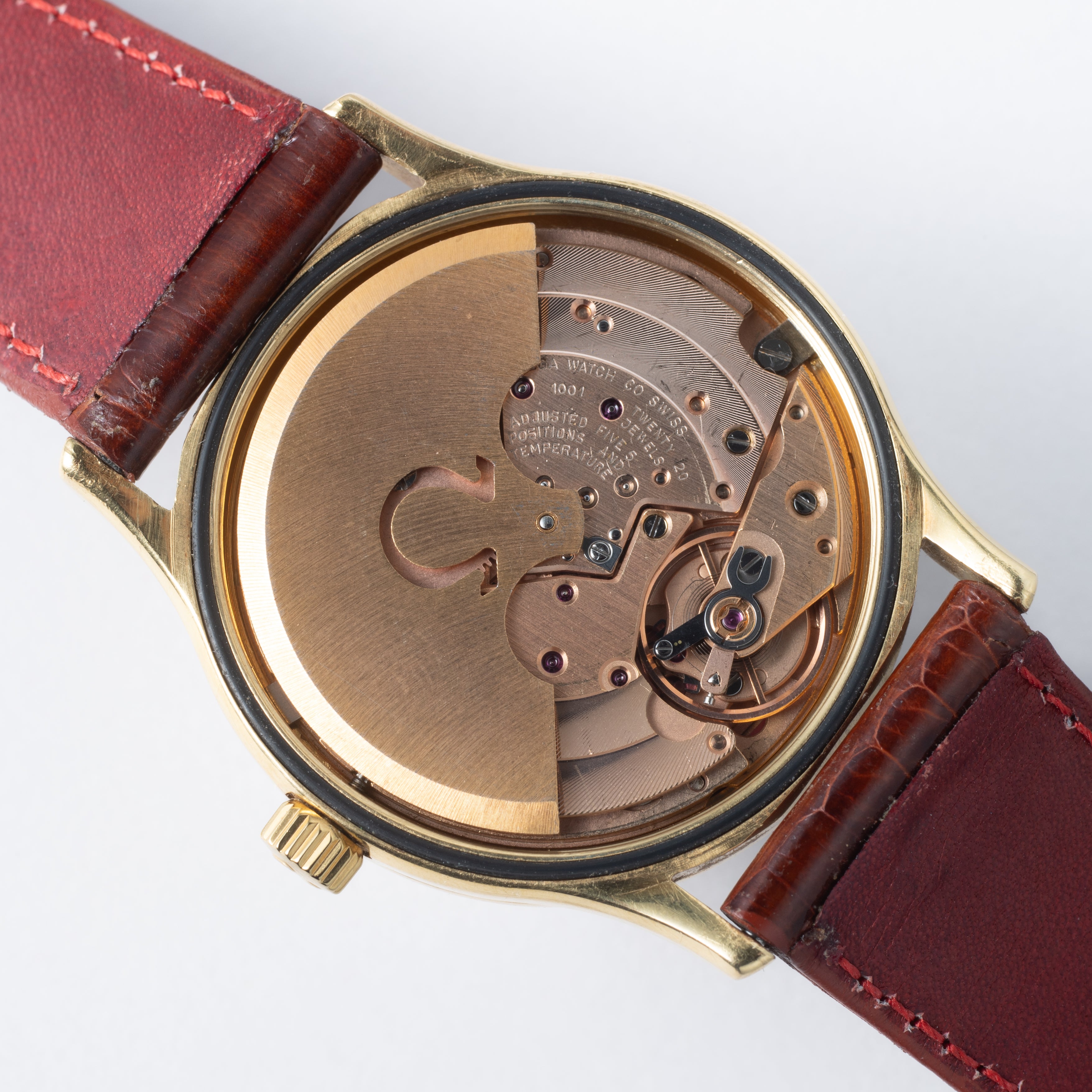 オメガ 18金無垢コンステレーション カラトラバケース 1969年製 Ref.166052