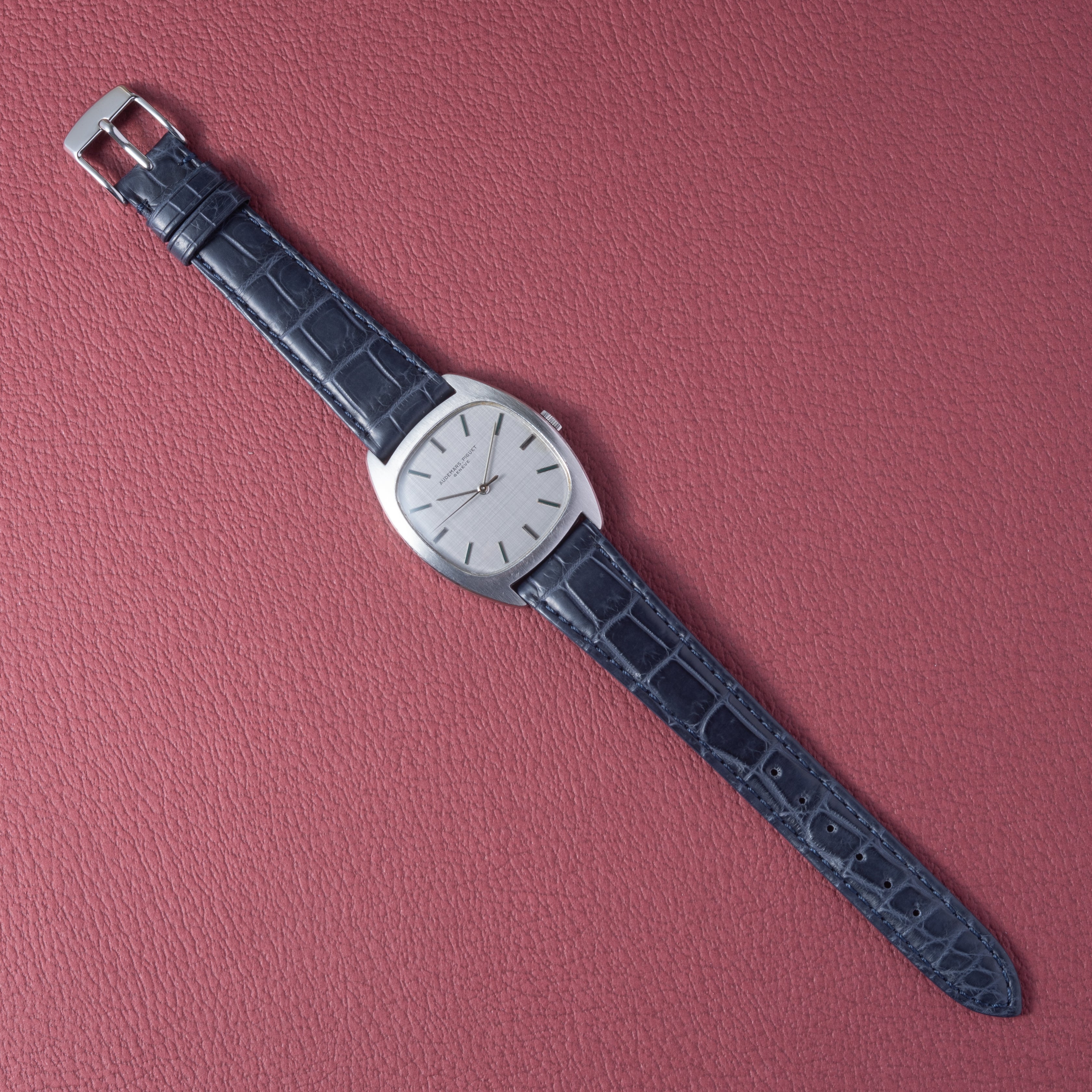 オーデマ・ピゲ Cラインケース ジェンタデザイン 手巻き Cal.K2002 1970年代製 ステンレスケース