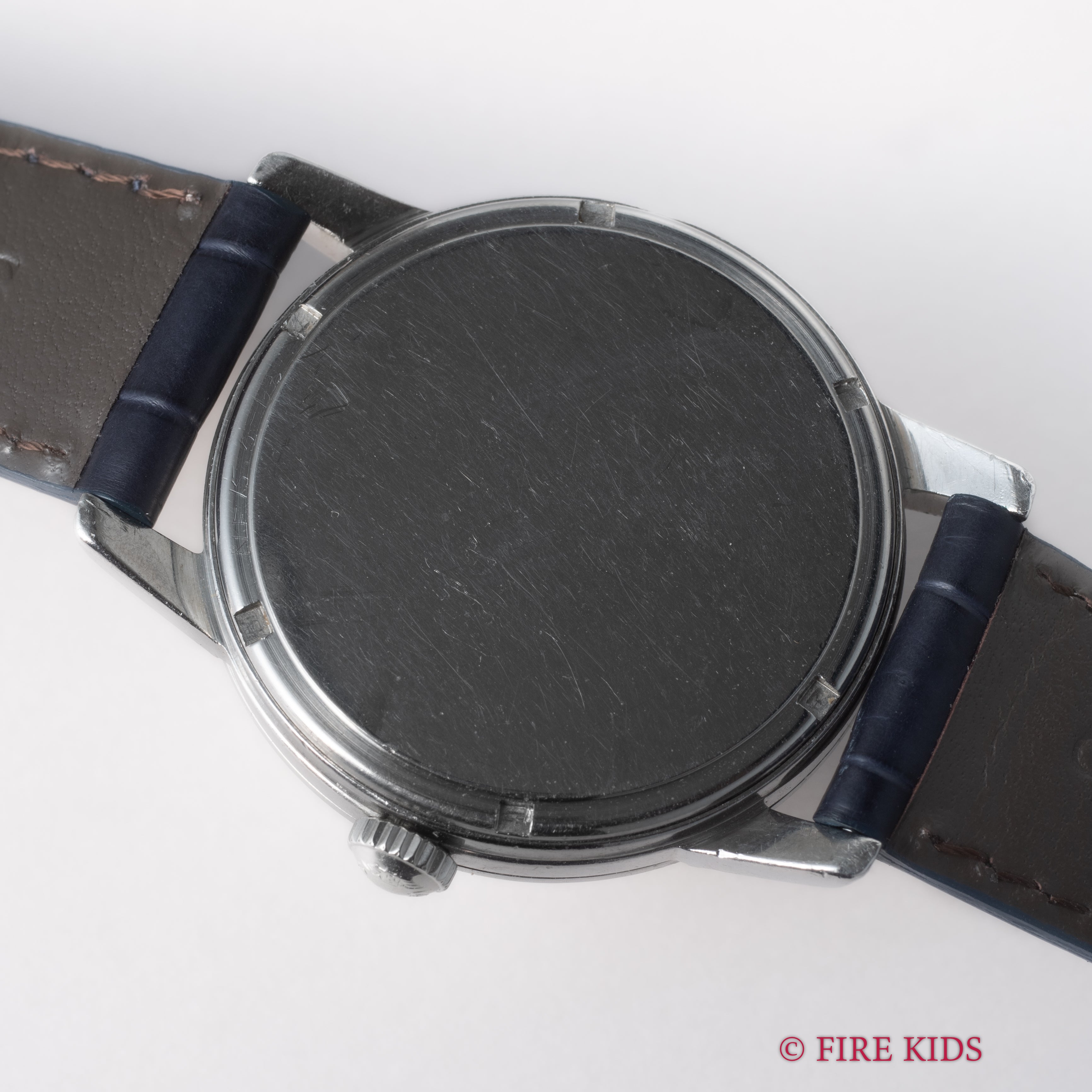 ロンジン ラウンドケース 手巻き スモールセコンド 1960年代 アイスブルーダイヤル アーカイブ付き