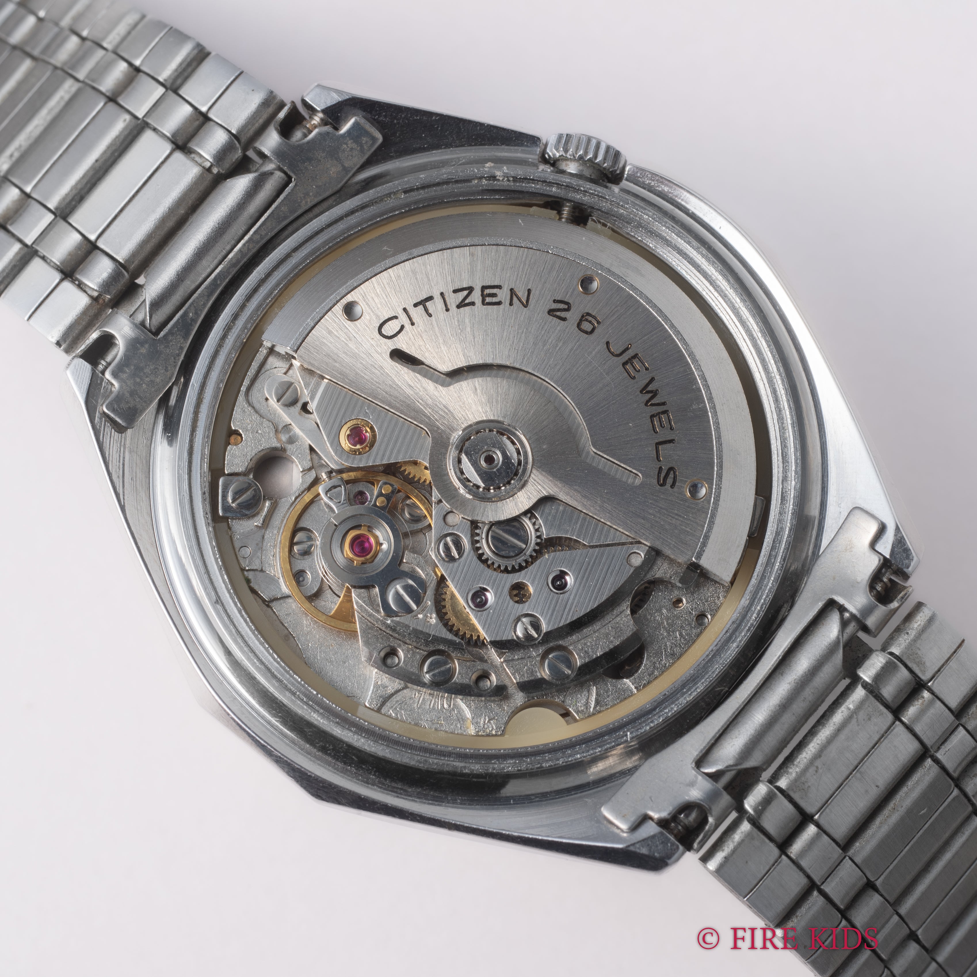 シチズン レオパール Ref.4-771184-Y 1974年製 グリーングラデーションダイヤル カットガラス 純正ブレス付き