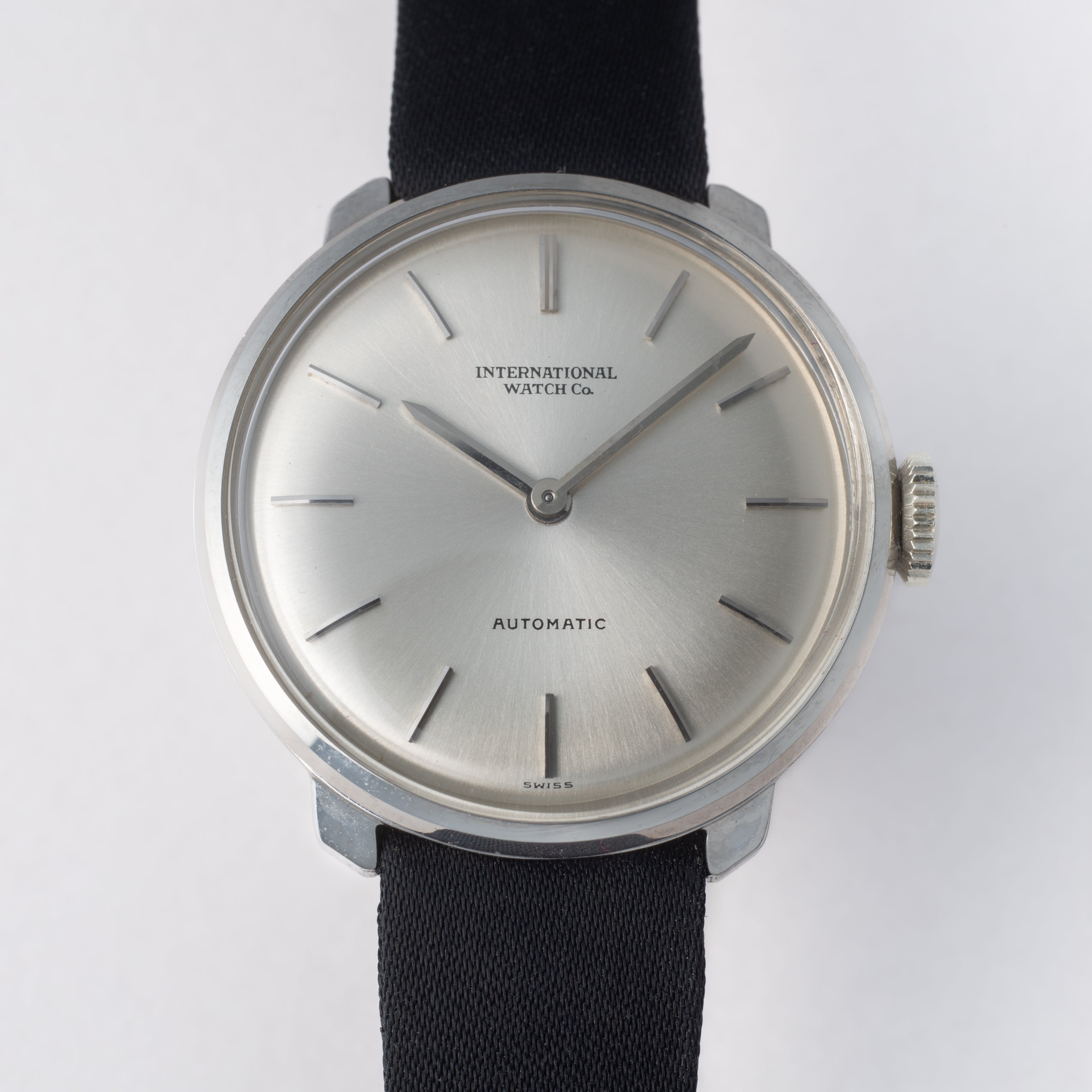 IWC ラウンドモデル レディース 1969年製 ペラトン式自動巻き Cal.44 純正革ベルト尾錠付き