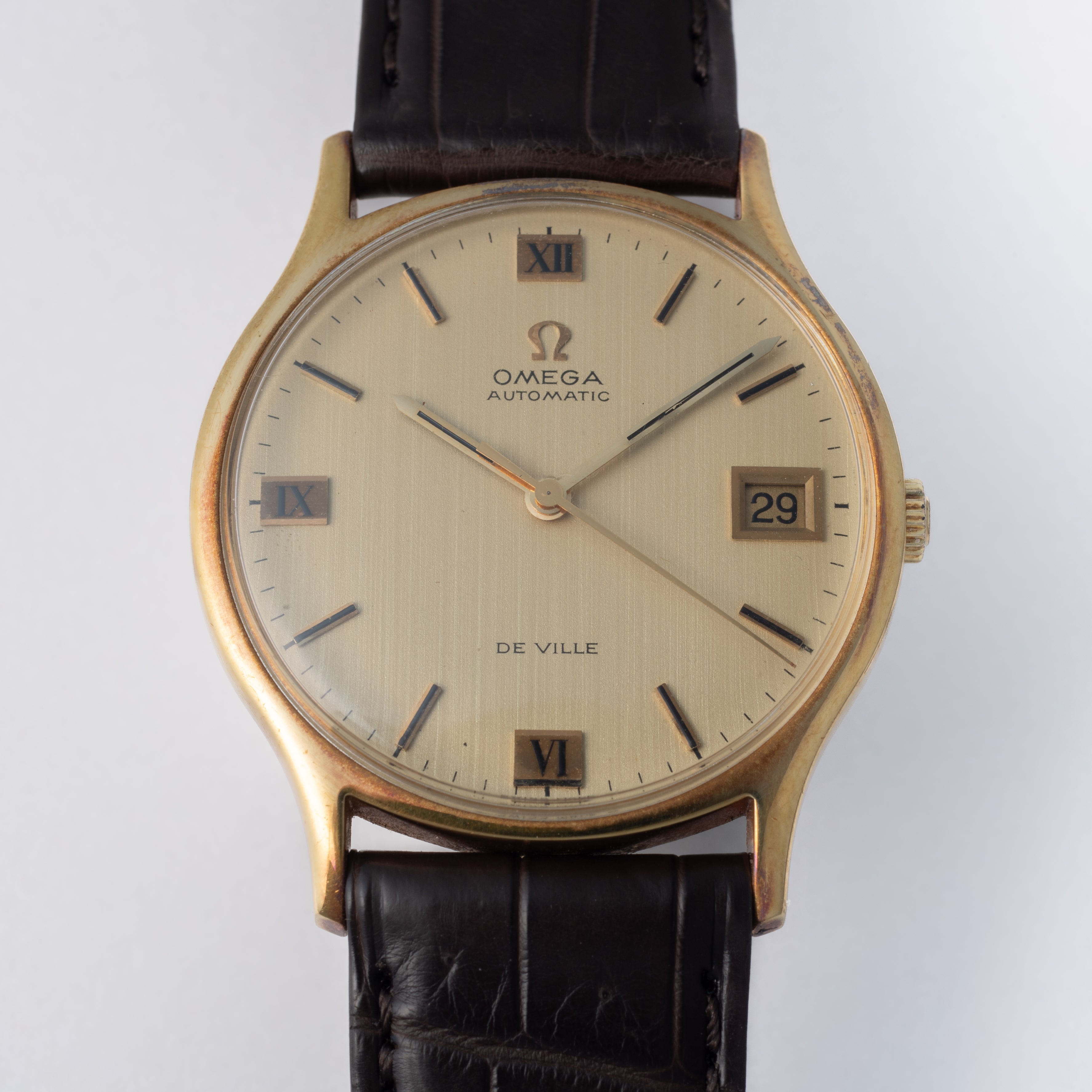オメガ 18金無垢デ・ヴィル 1969年製 自動巻 オリジナル箱、純正尾錠付き