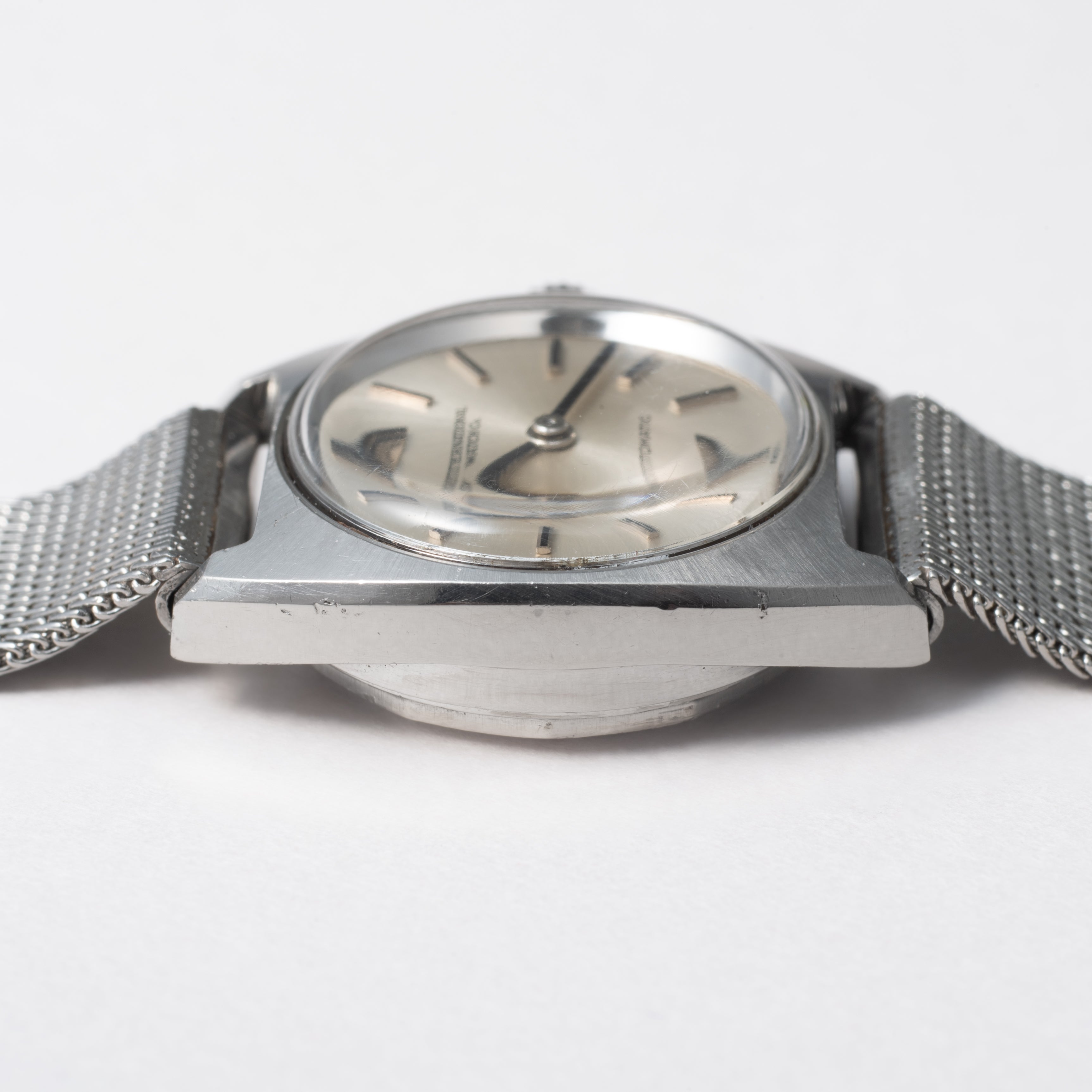 IWC レディース トノー型 1975年製 ペラトン式自動巻きCal.442 R2230A ステンレスメッシュブレス