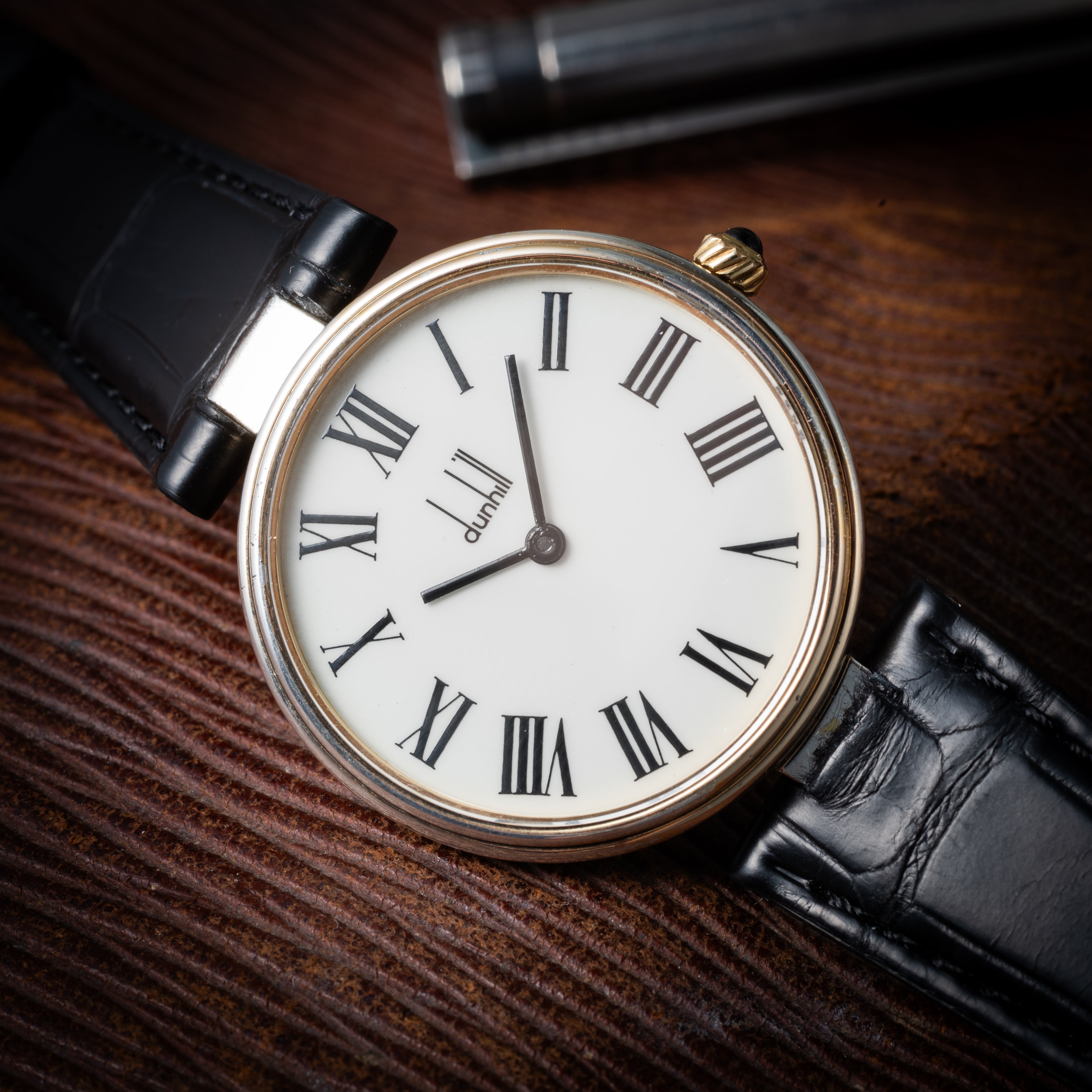 ダンヒル 銀無垢ケース 1980年代  クロノメーター ホワイトローマンダイヤル 純正尾錠付き