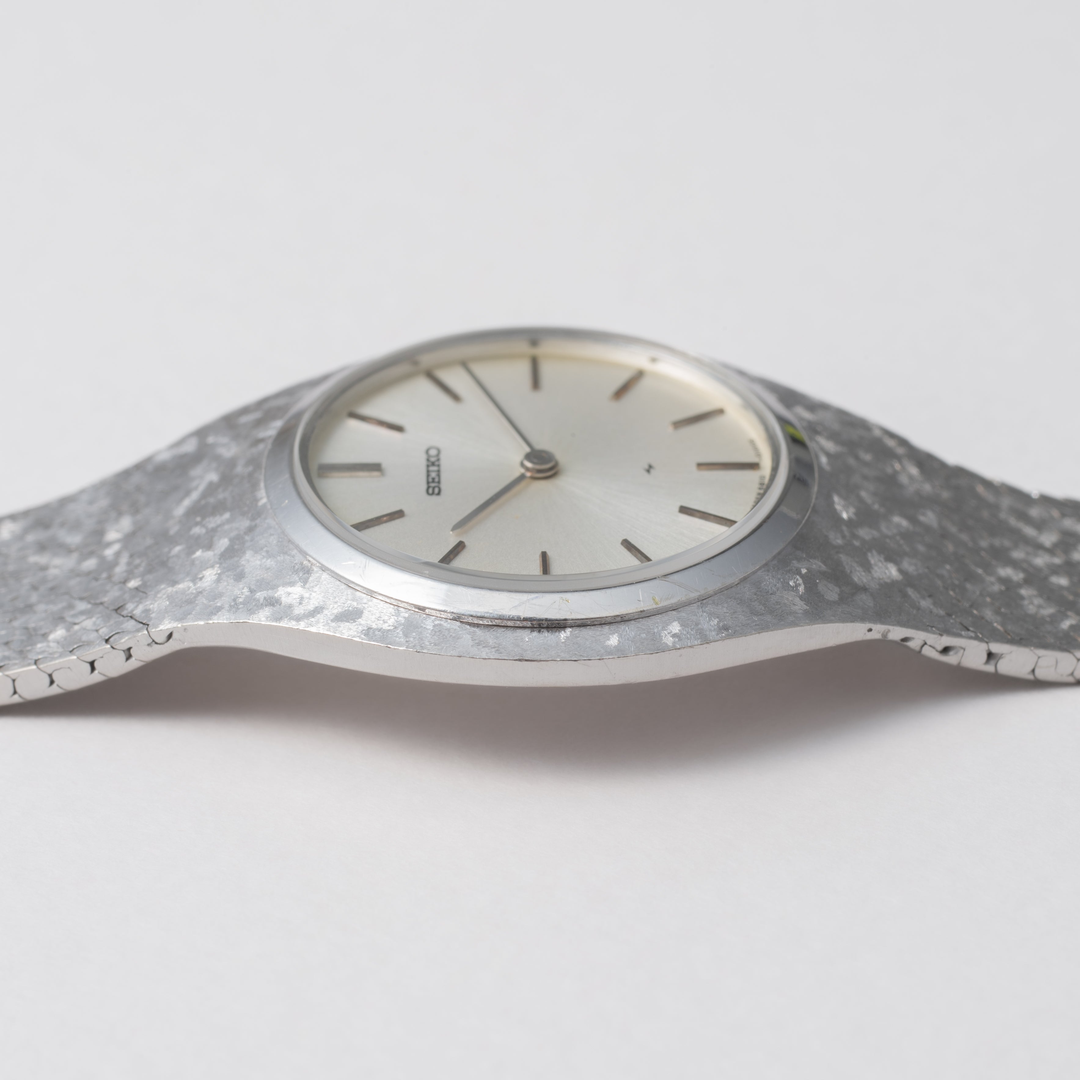 SEIKO 1974年製 18金無垢ホワイトゴールドレディースウオッチ 手巻き