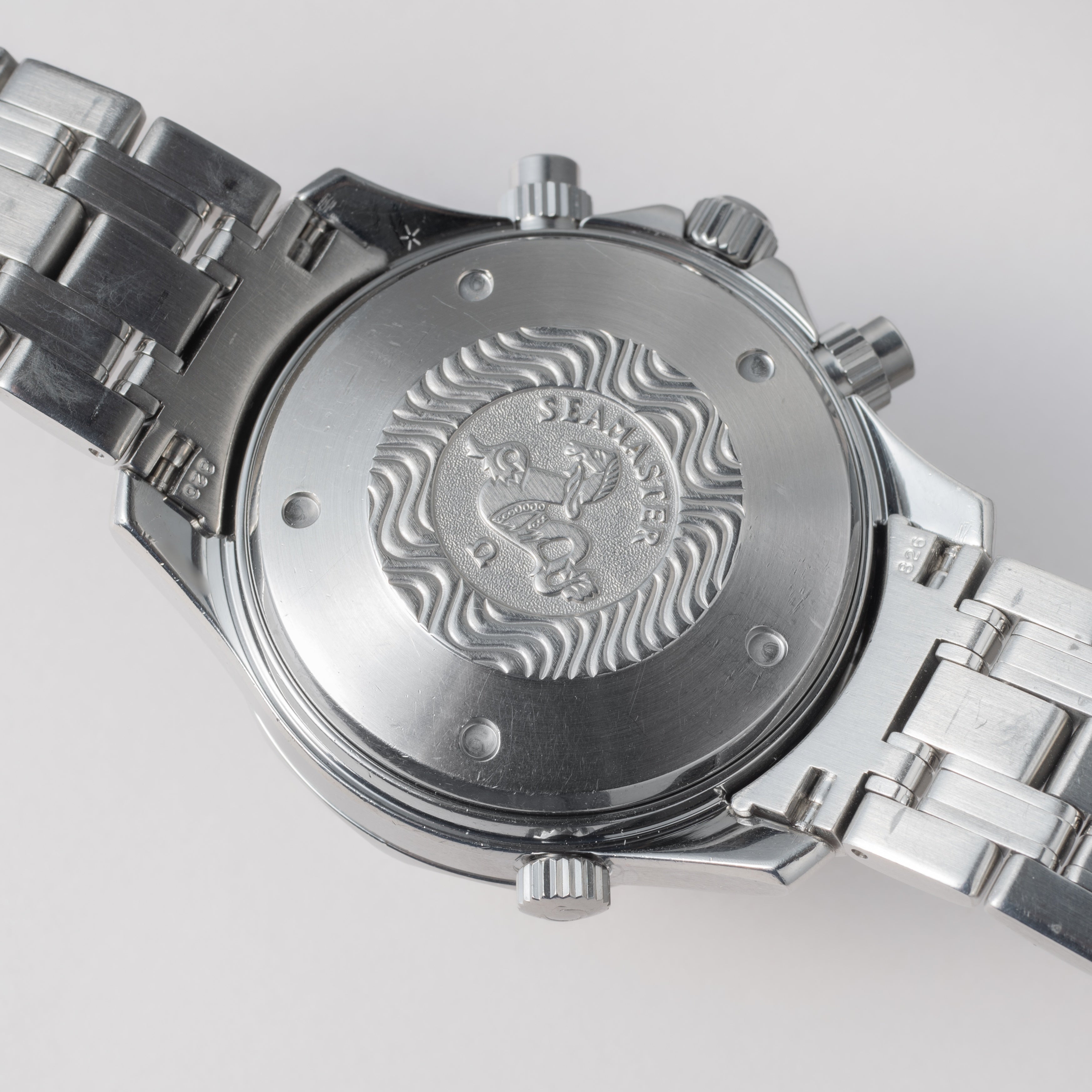 オメガ シーマスタープロフェッショナル 1985年製 300m ダイバークロノグラフ