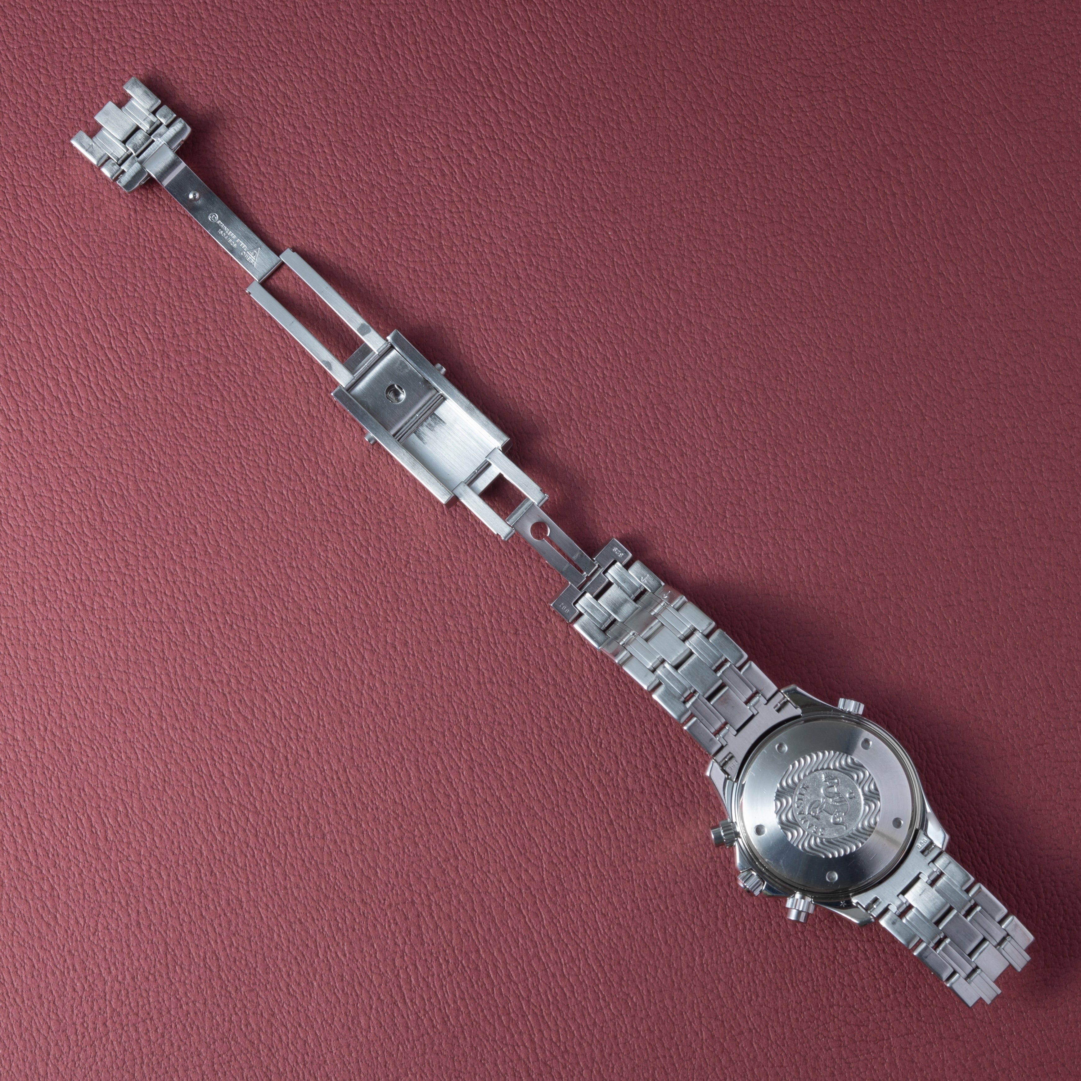 オメガ シーマスタープロフェッショナル 1985年製 300m ダイバークロノグラフ