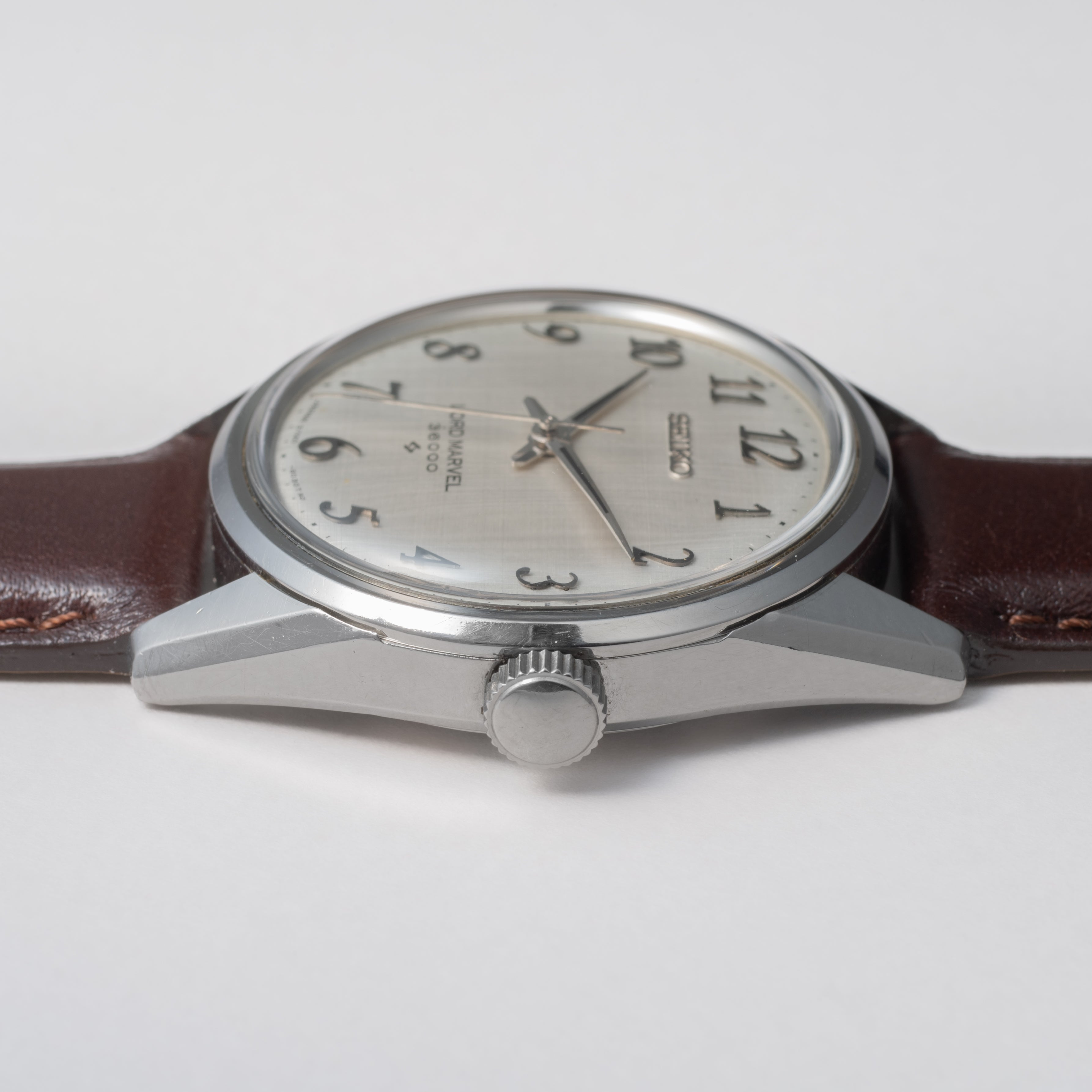 セイコー ロードマーベル 36000 1968年製 10振動手巻き 全アラビアダイヤル