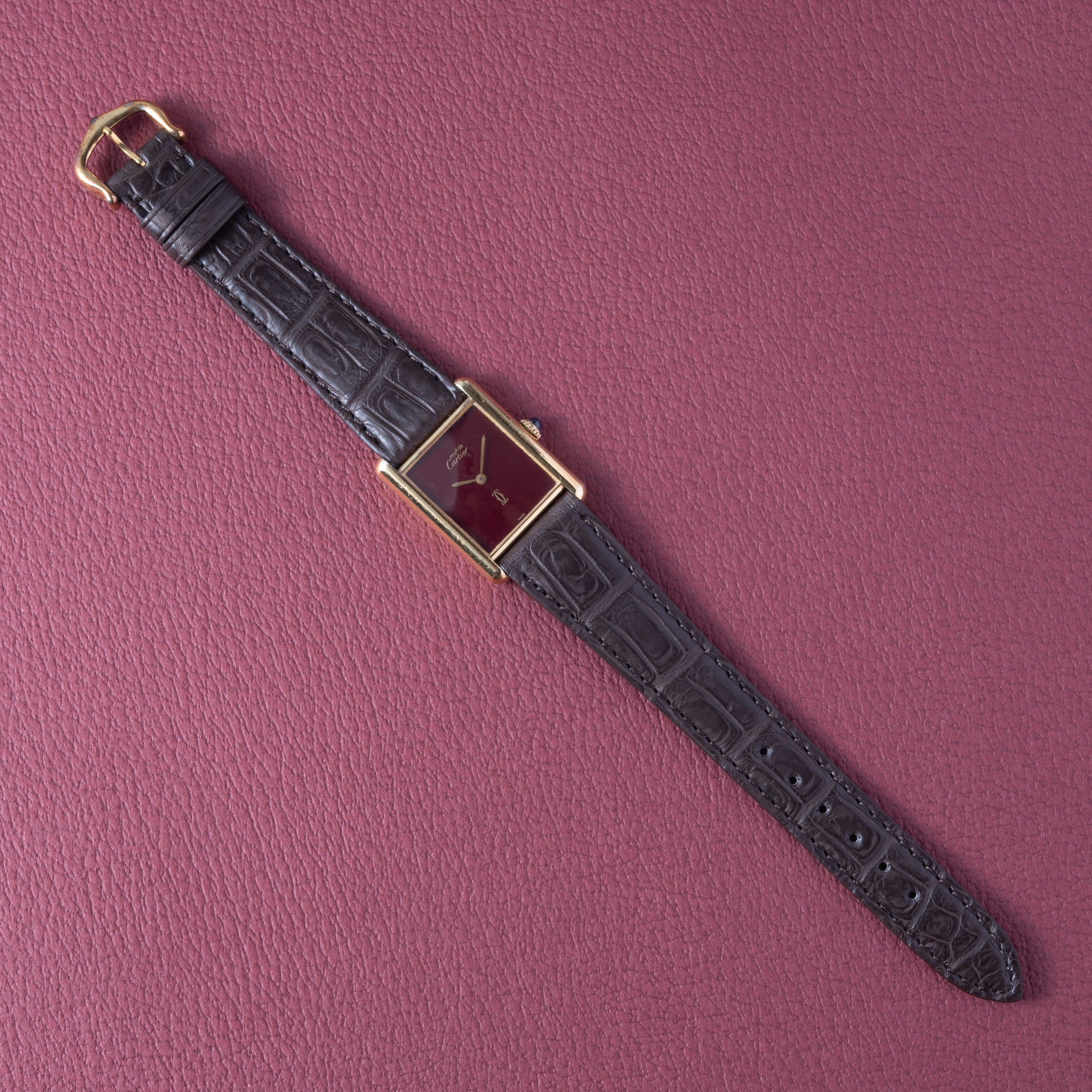 カルティエ マストタンク LMサイズ 手巻き 1980年代製 ボルドーダイヤル 純正尾錠付き