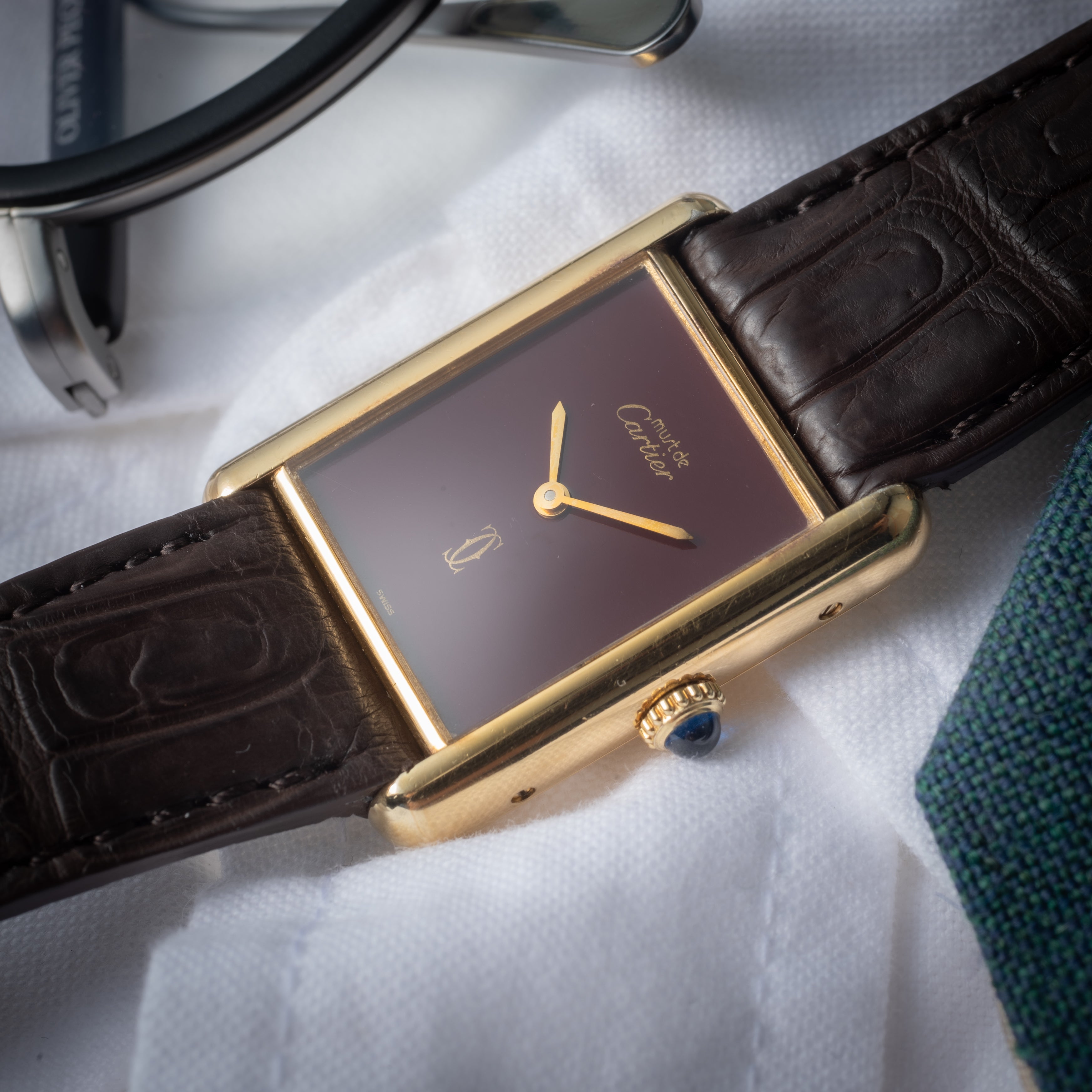 カルティエ マストタンク LMサイズ 手巻き 1980年代製 ボルドーダイヤル 純正尾錠付き