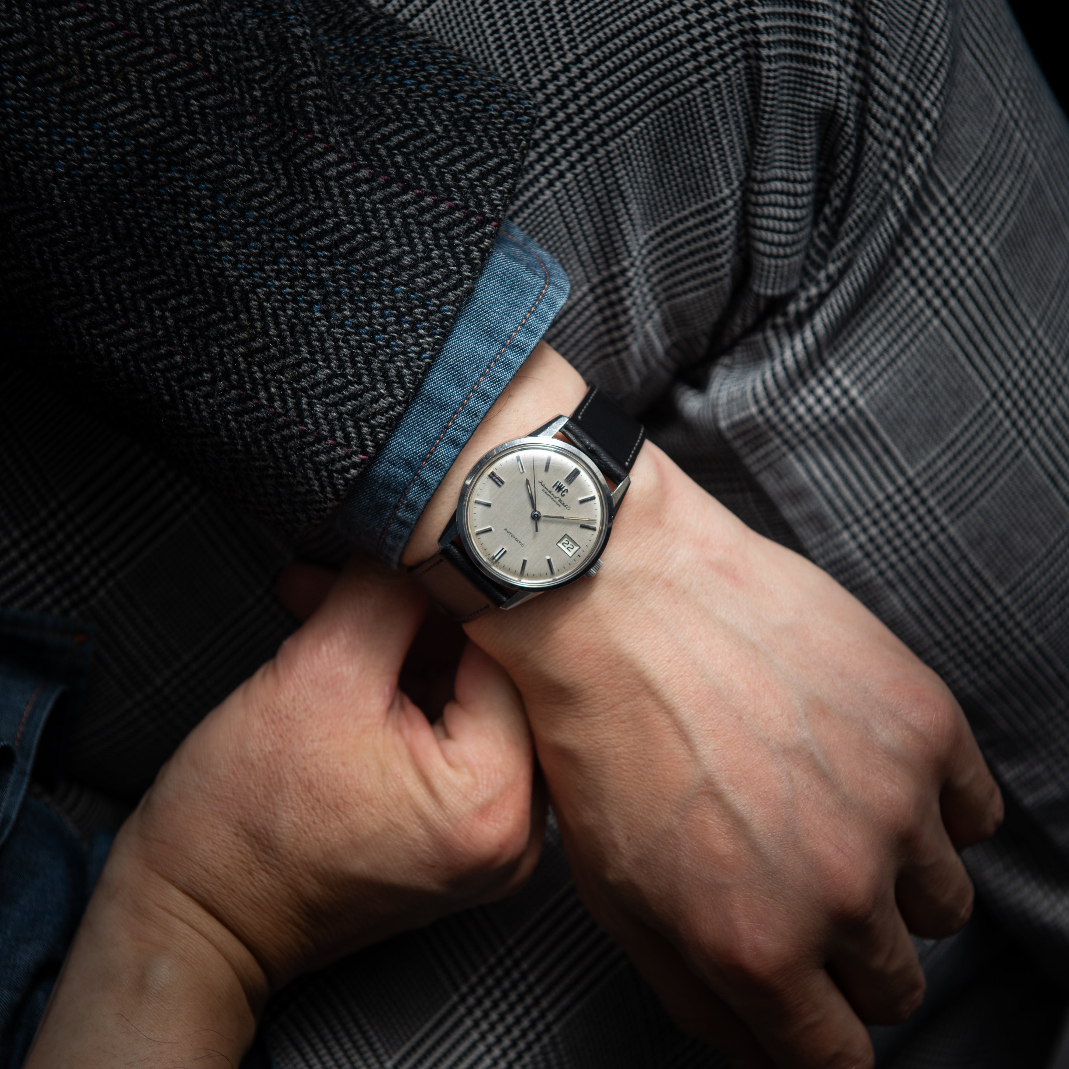 IWC ラウンドモデル ペラトン式自動巻き Cal.8541B 筆記体ロゴ