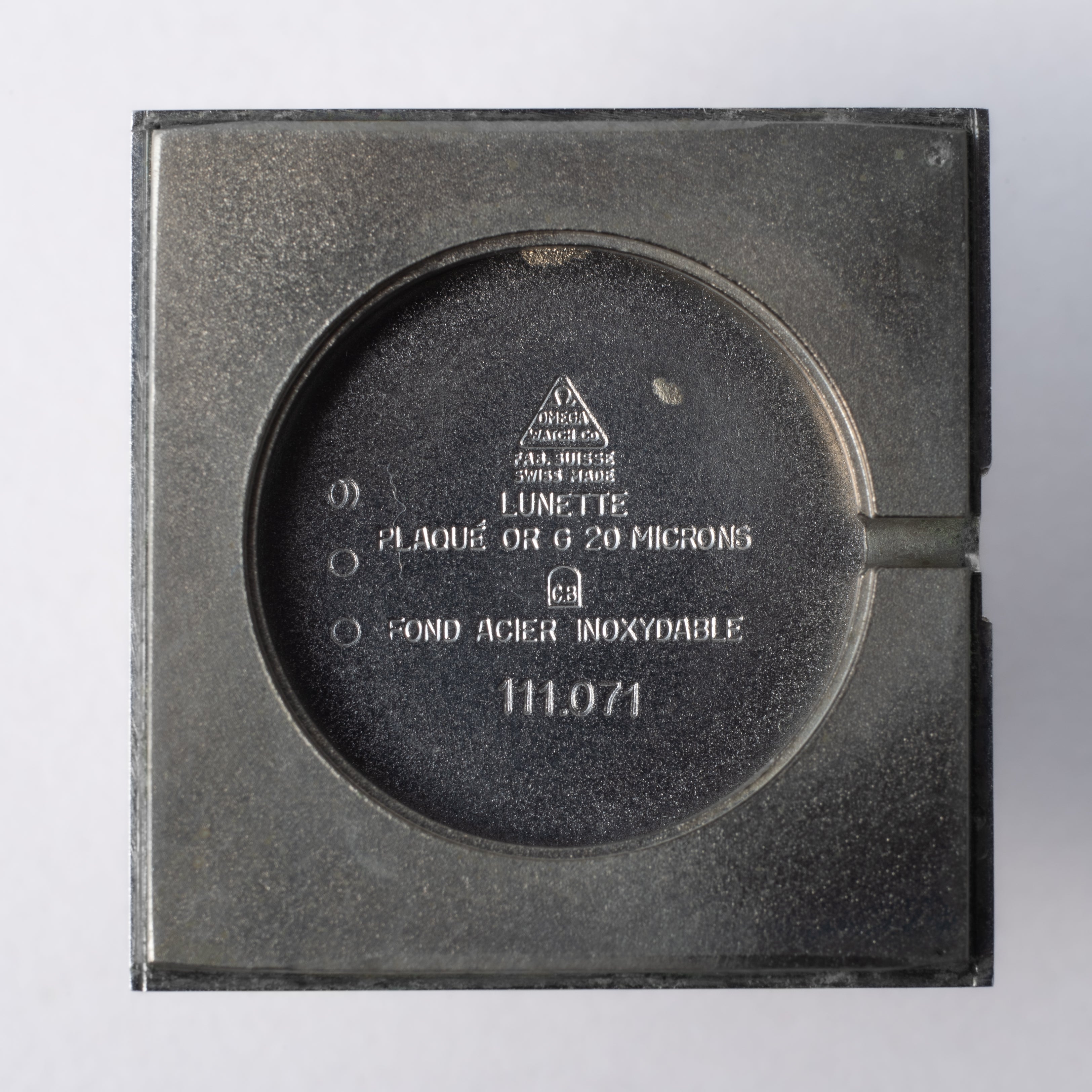 オメガ デ・ヴィル 1969年製 スクエアケース 金張り 手巻き