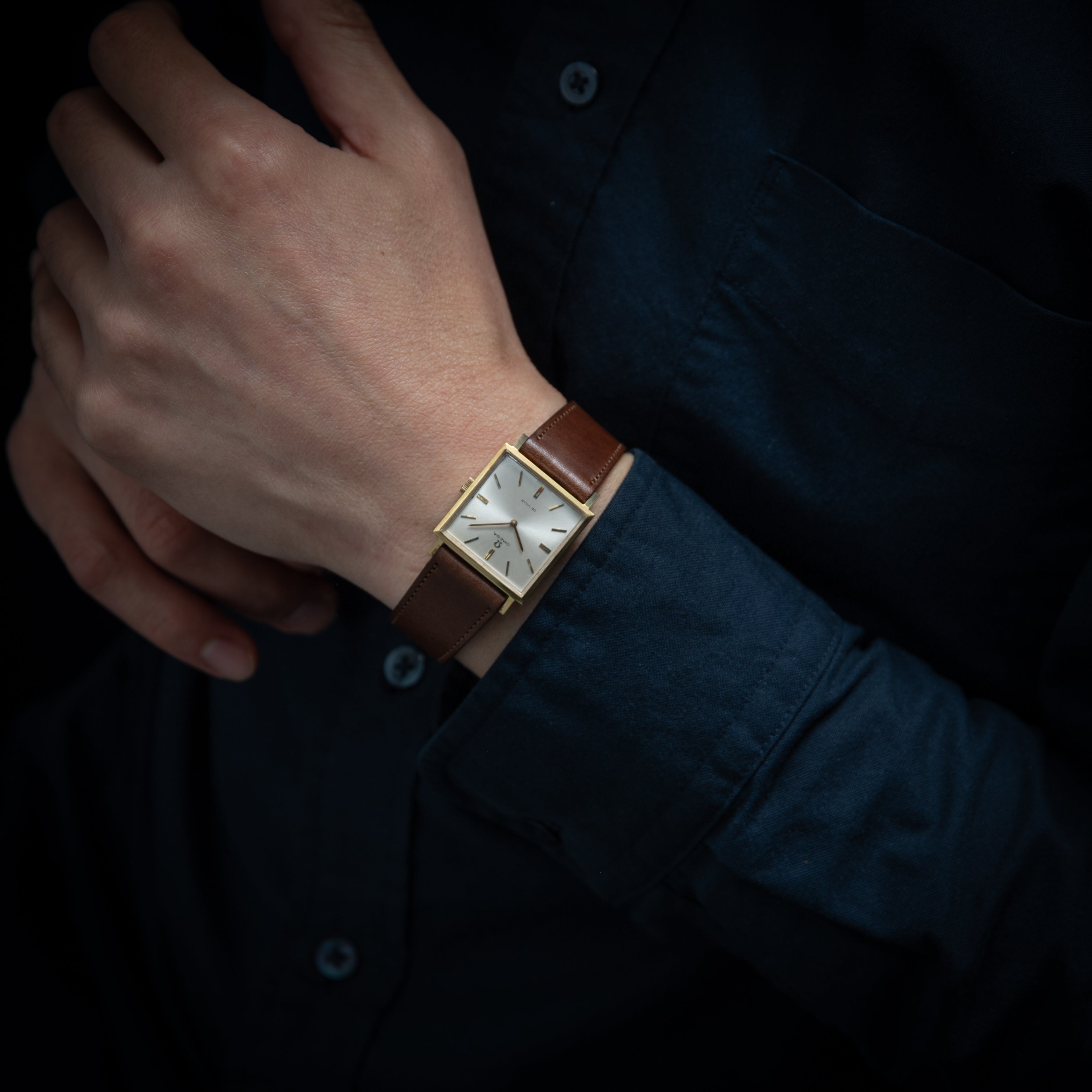 オメガ デ・ヴィル 1969年製 スクエアケース 金張り 手巻き