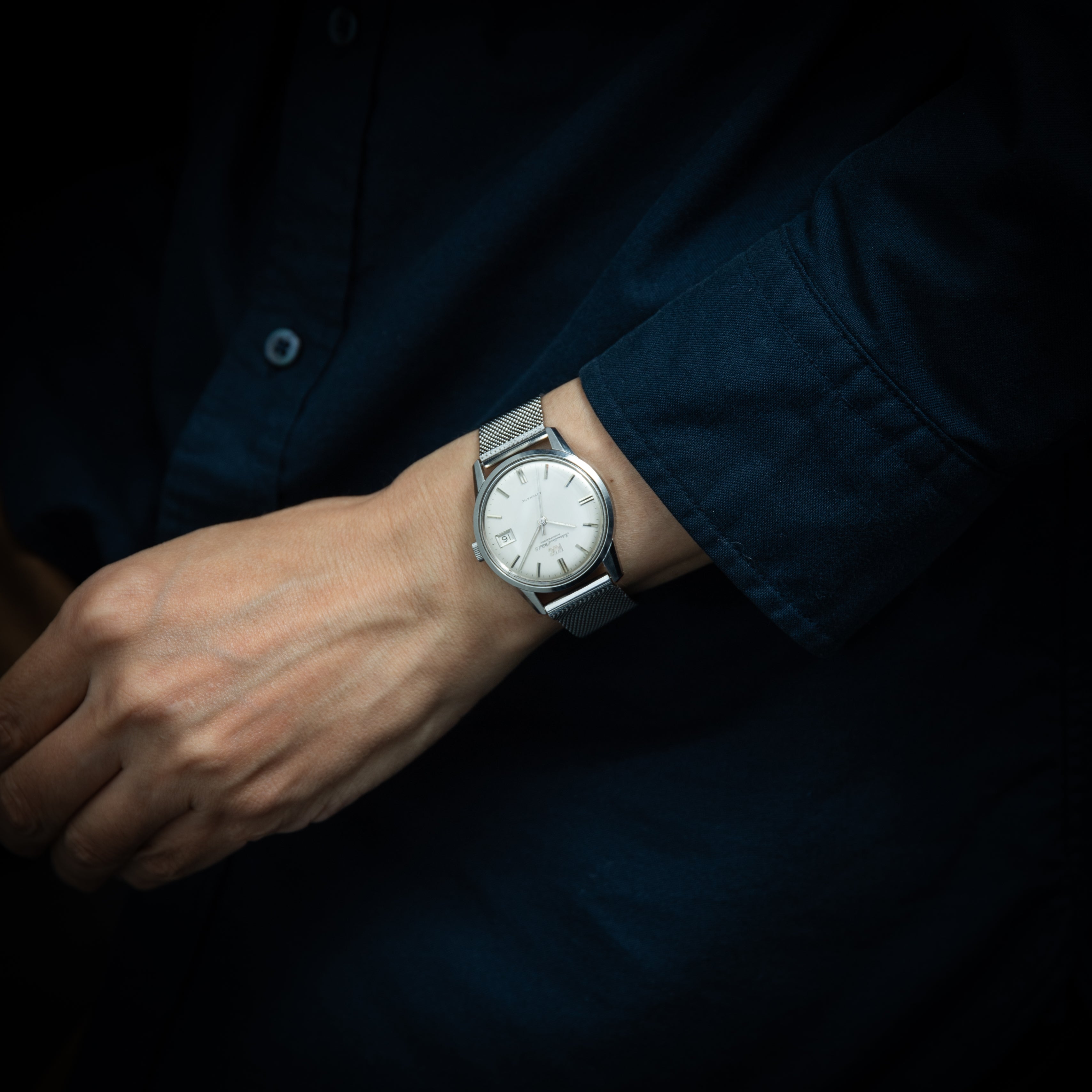 IWC ラウンドケース 1970年製(昭和45年製) Ref.R810A 純正メッシュブレス ペラトン式自動巻Cal.8541B