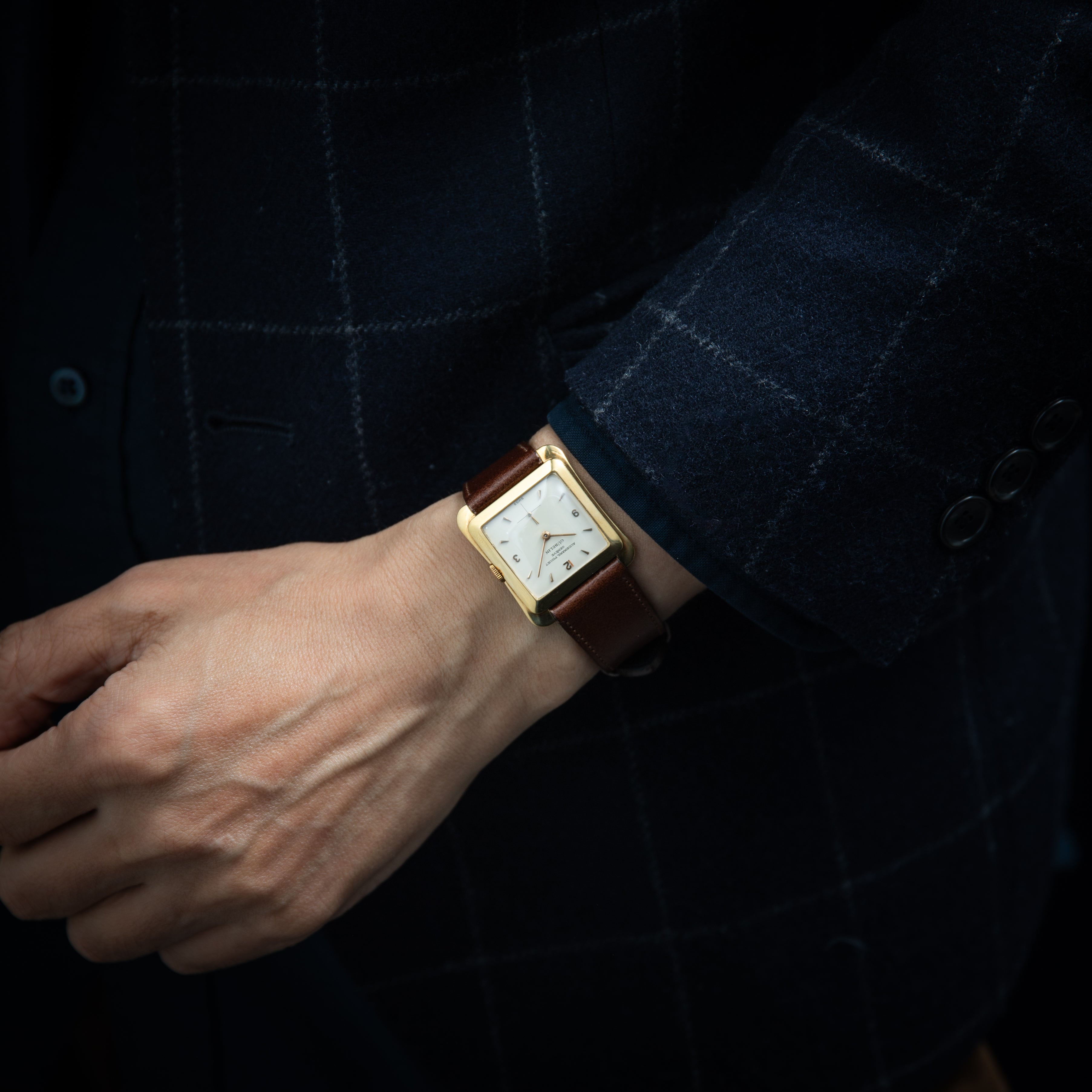 オーデマ・ピゲ 18金無垢スクエアケース ウルトラシン ギュブランWネーム 1950年代製 手巻きCal.2001