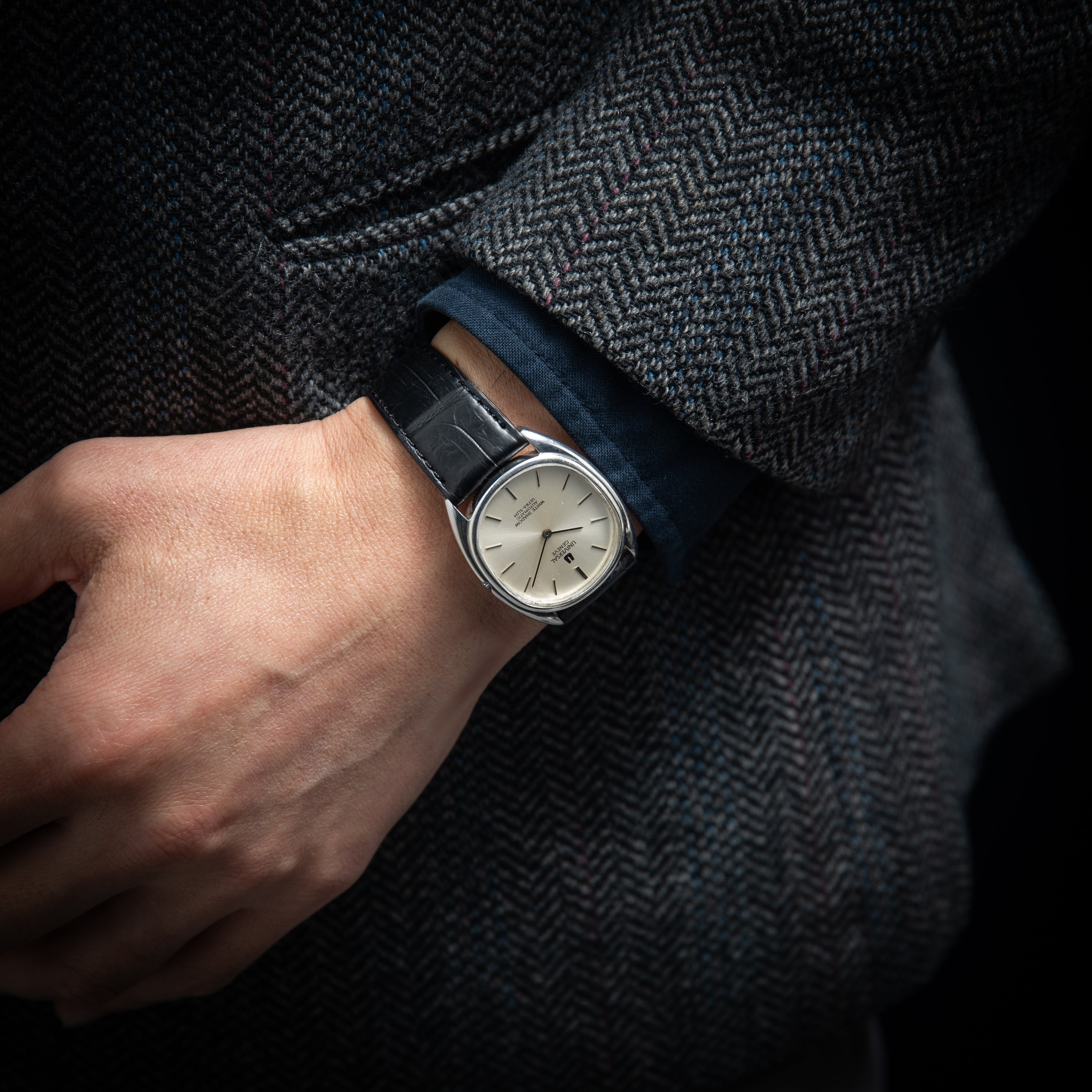 ユニバーサル ホワイトシャドウ 1970年代製 Ref.866151 オートマチック ウルトラスリム