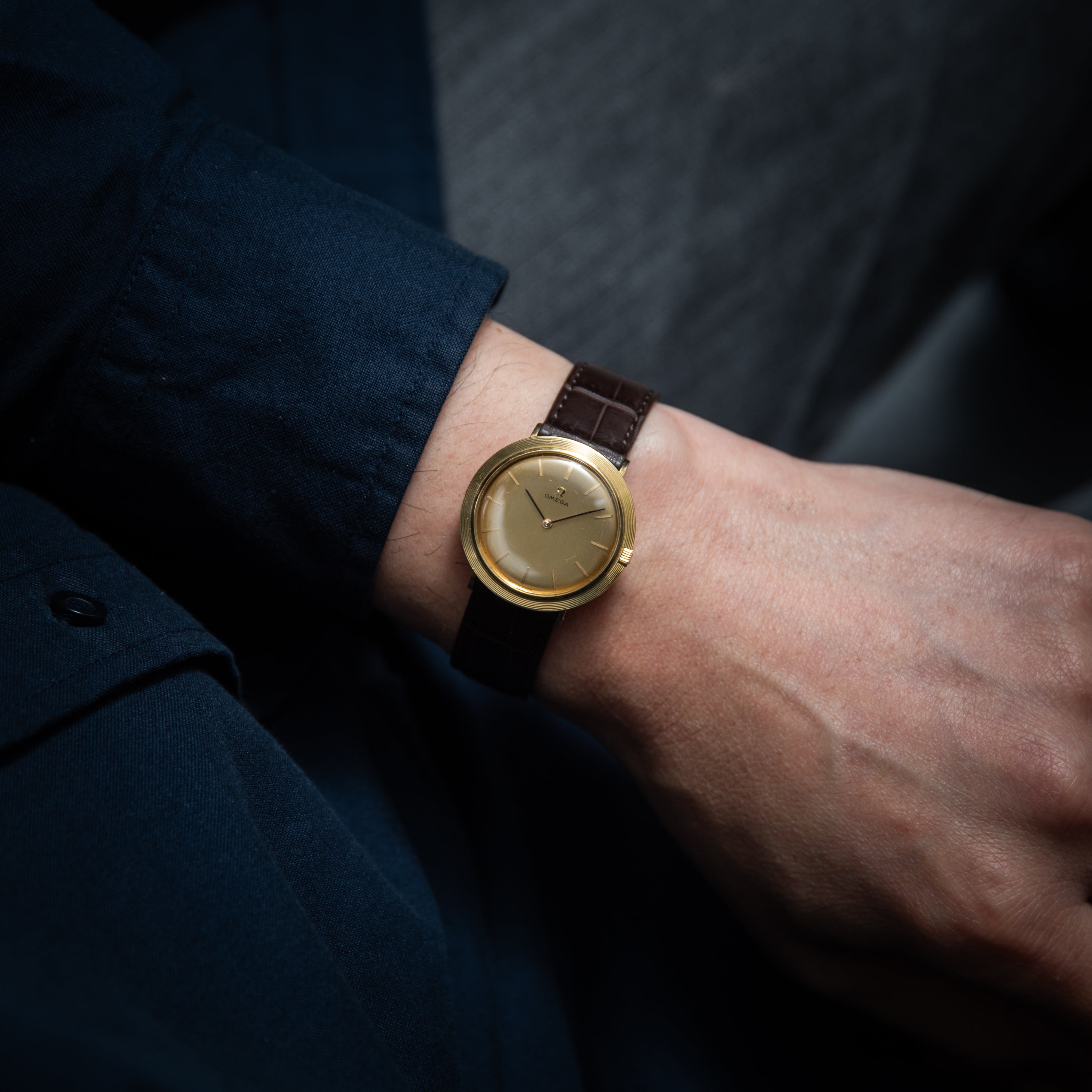 オメガ ラウンドケース 1966年製 Ref.111072 18金無垢 手巻き