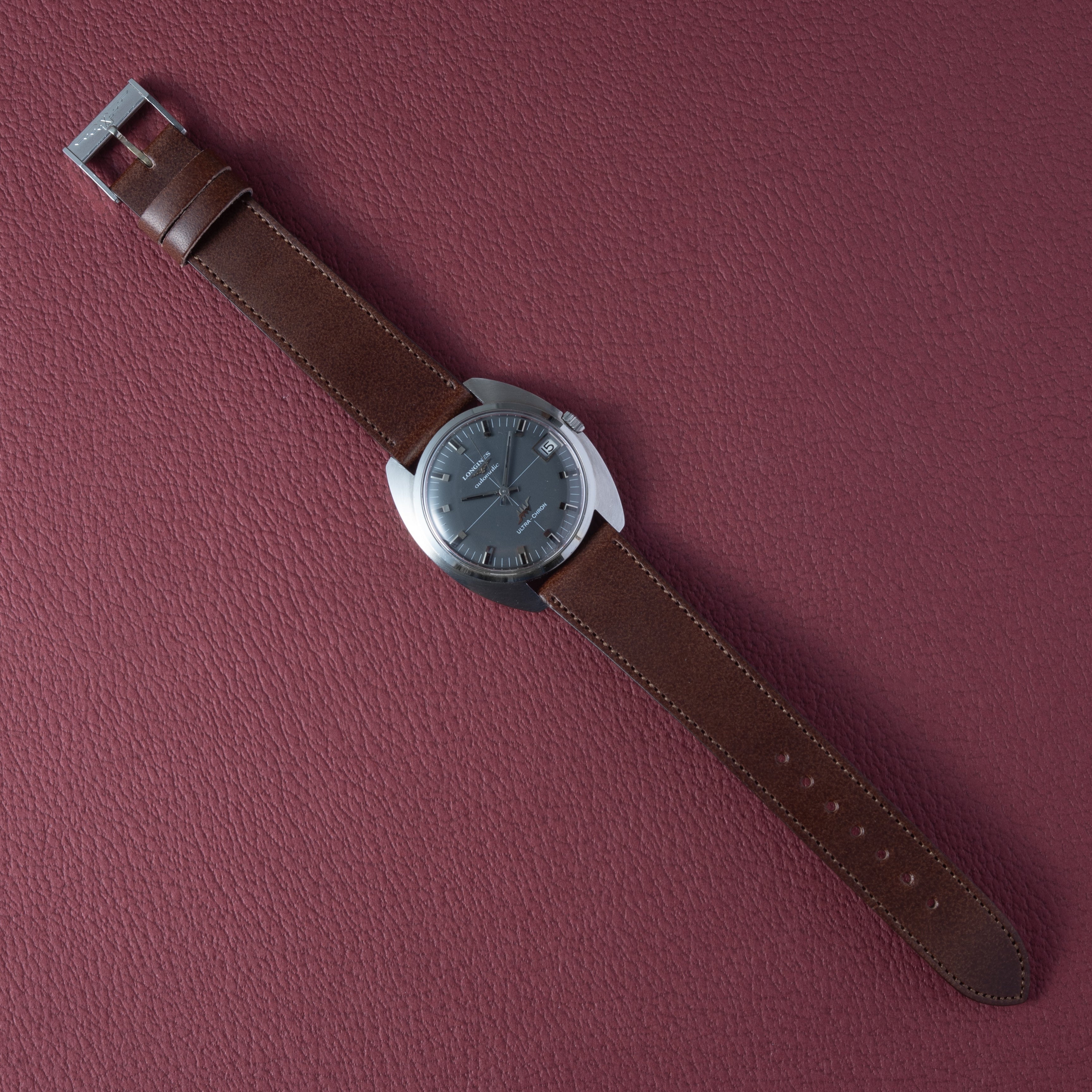 ロンジン ウルトラクロン 1969年製 クロスライン グレーダイヤル 純正尾錠付き