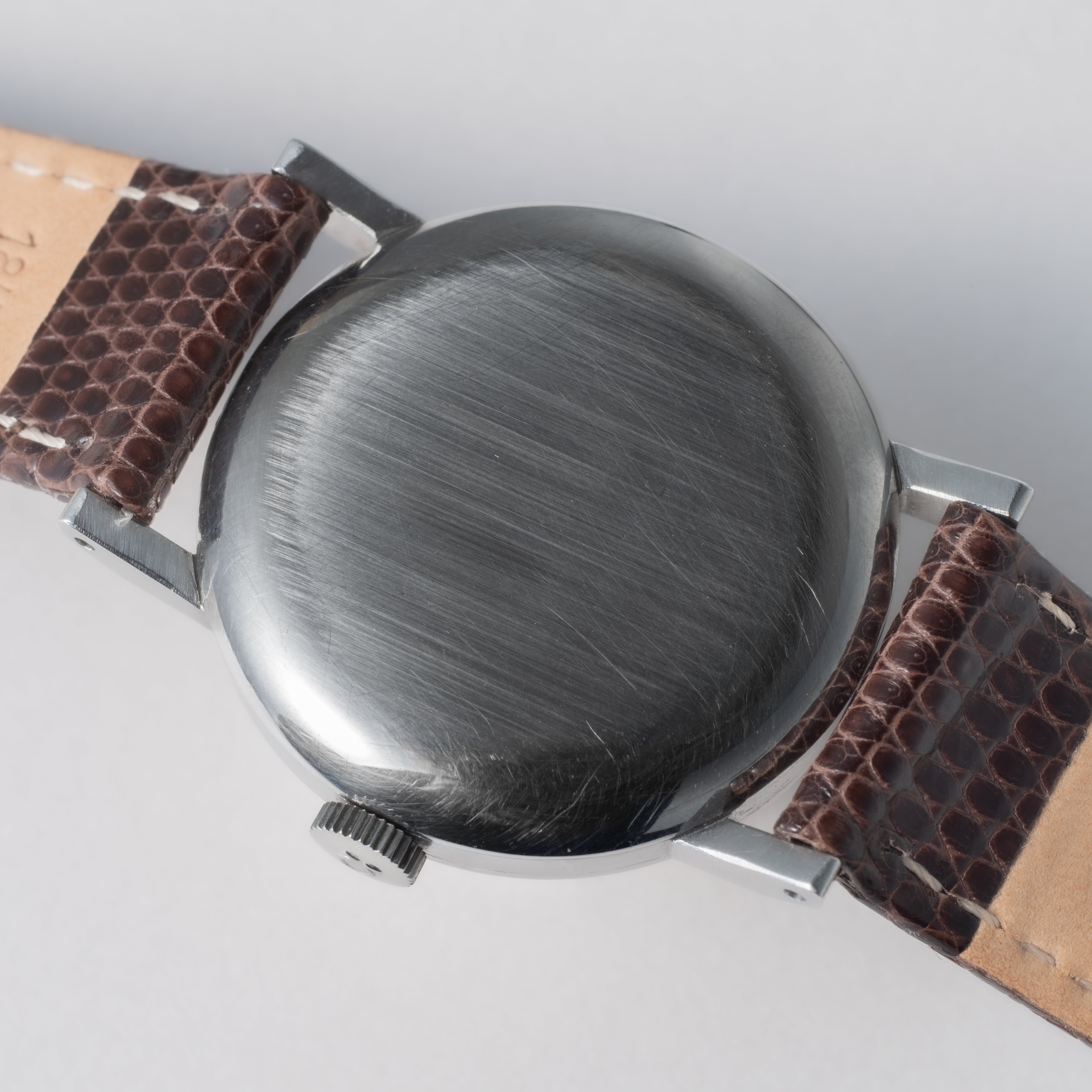 オメガ 30mmキャリバー 1947年製 Ref.2242/3 手巻き Cal.30T2SCPC 全アラビアダイヤル