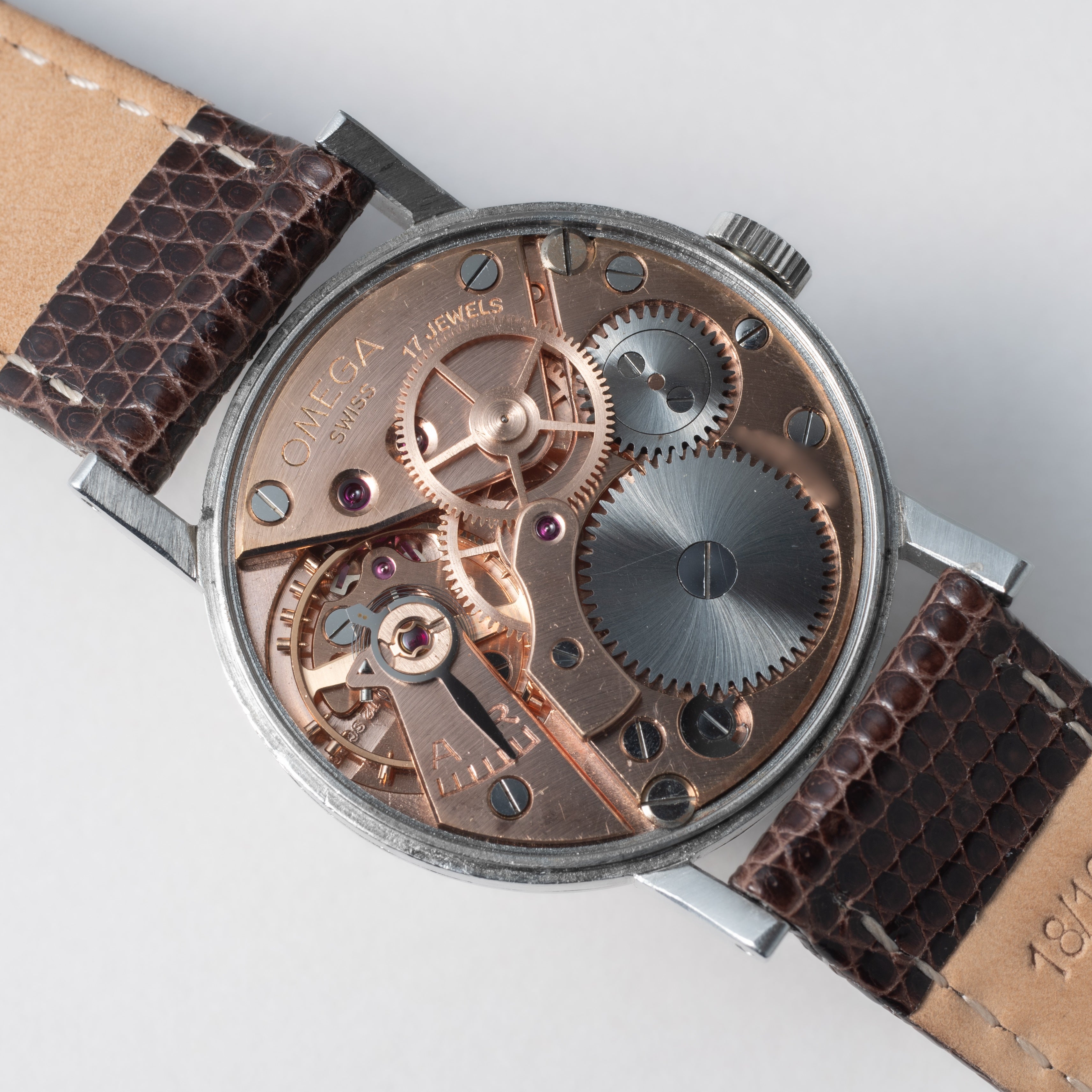 オメガ 30mmキャリバー 1947年製 Ref.2242/3 手巻き Cal.30T2SCPC 全アラビアダイヤル