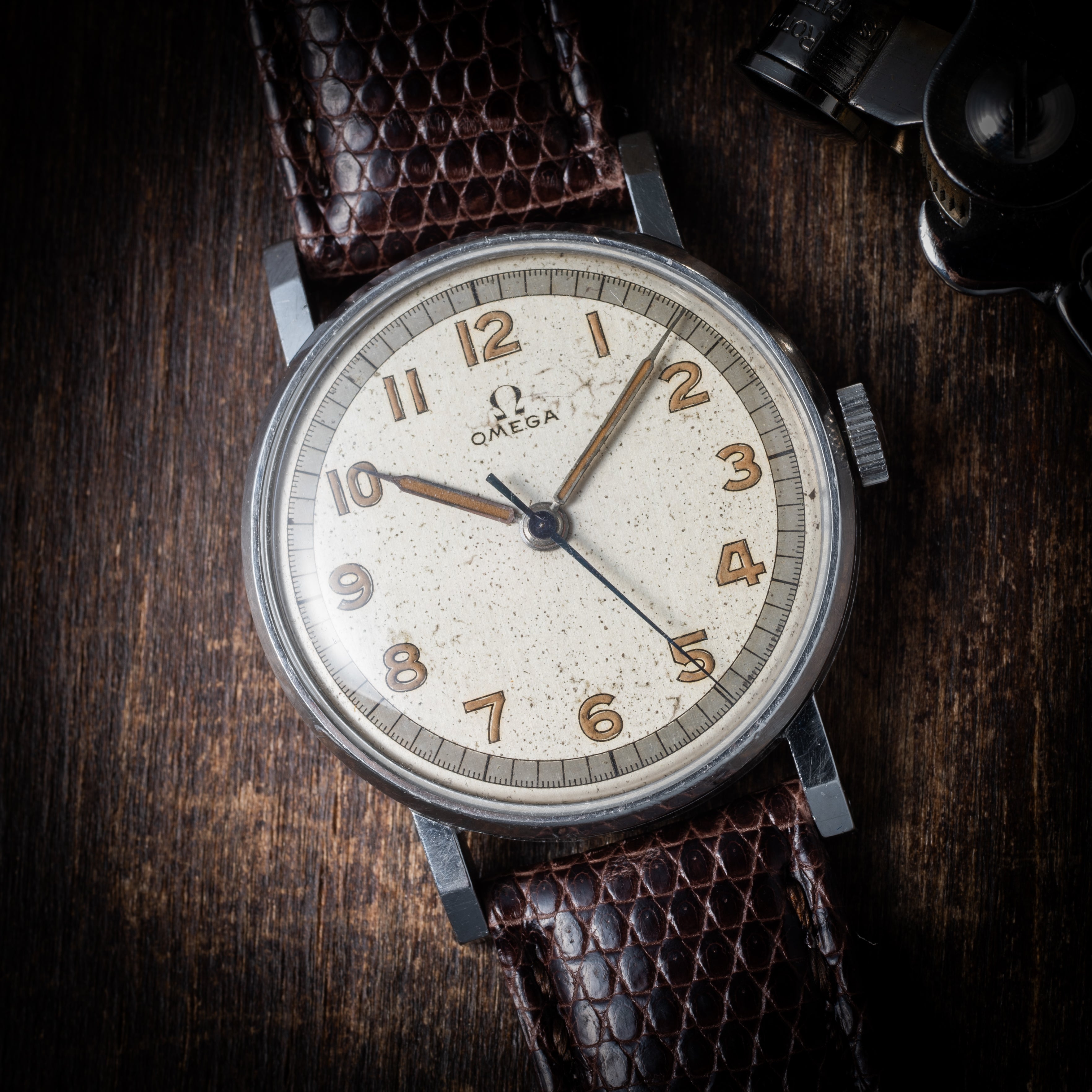 オメガ 30mmキャリバー 1947年製 Ref.2242/3 手巻き Cal.30T2SCPC 全アラビアダイヤル