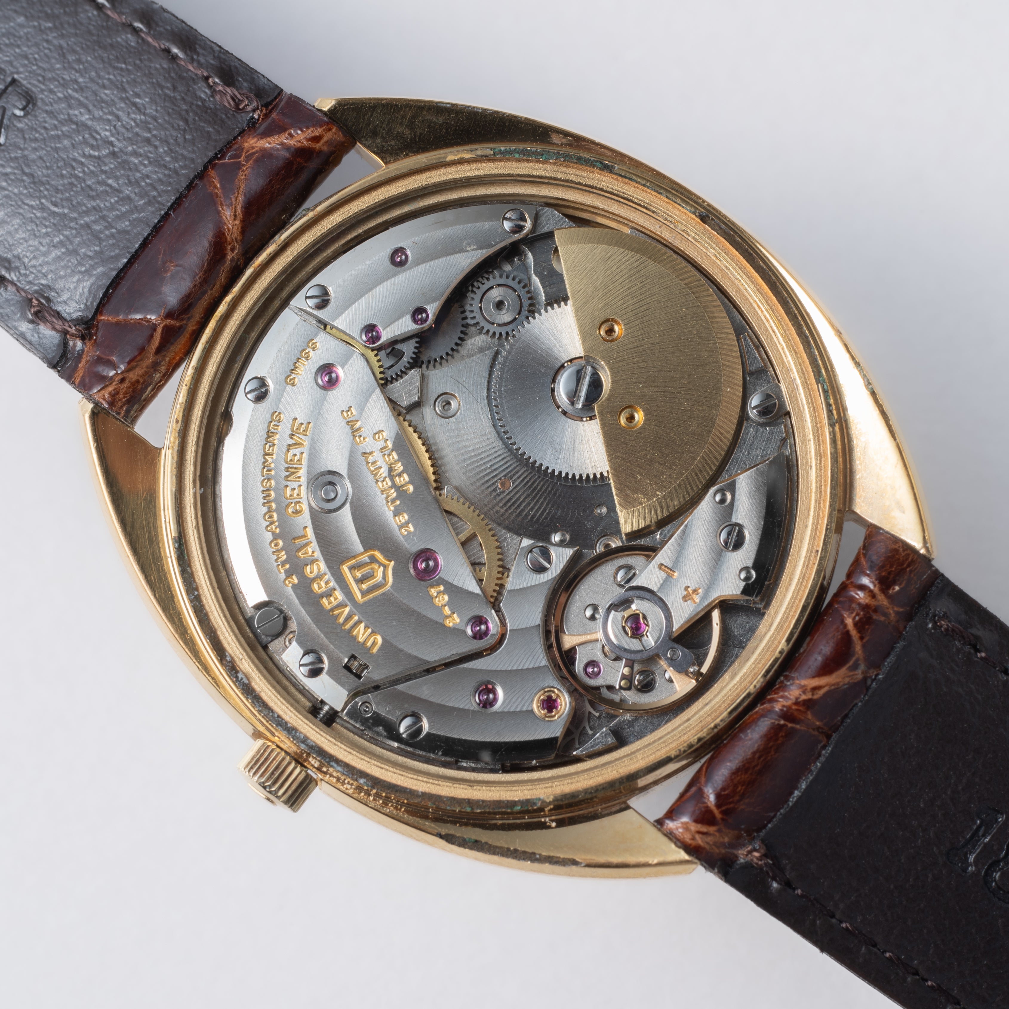 ユニバーサル・ジュネーブ ギルドシャドウ マイクロローター自動巻き Cal.2‐67 1980刻印 1970年代製