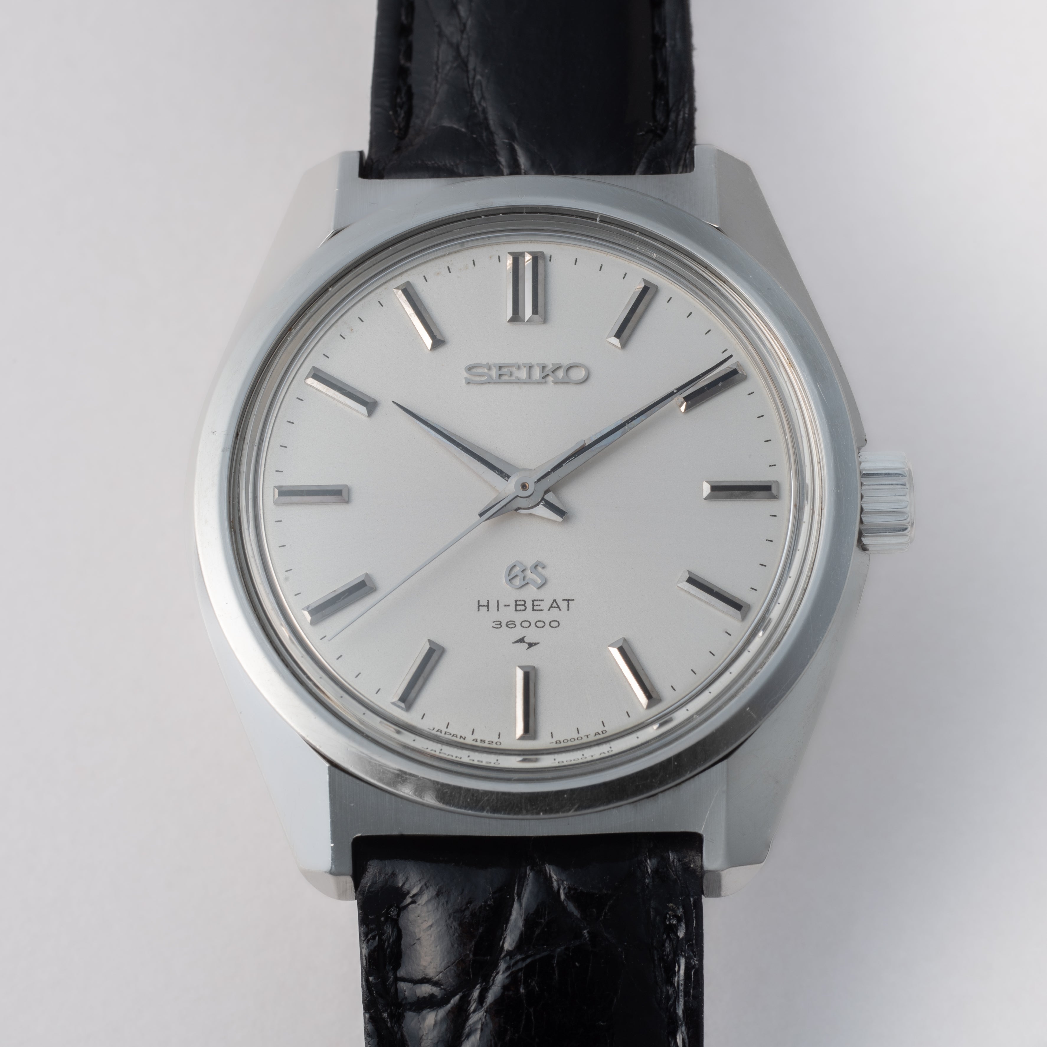 グランドセイコー ハイビート手巻き10振動 36000 1968年製 Ref.4520-8000 45GS