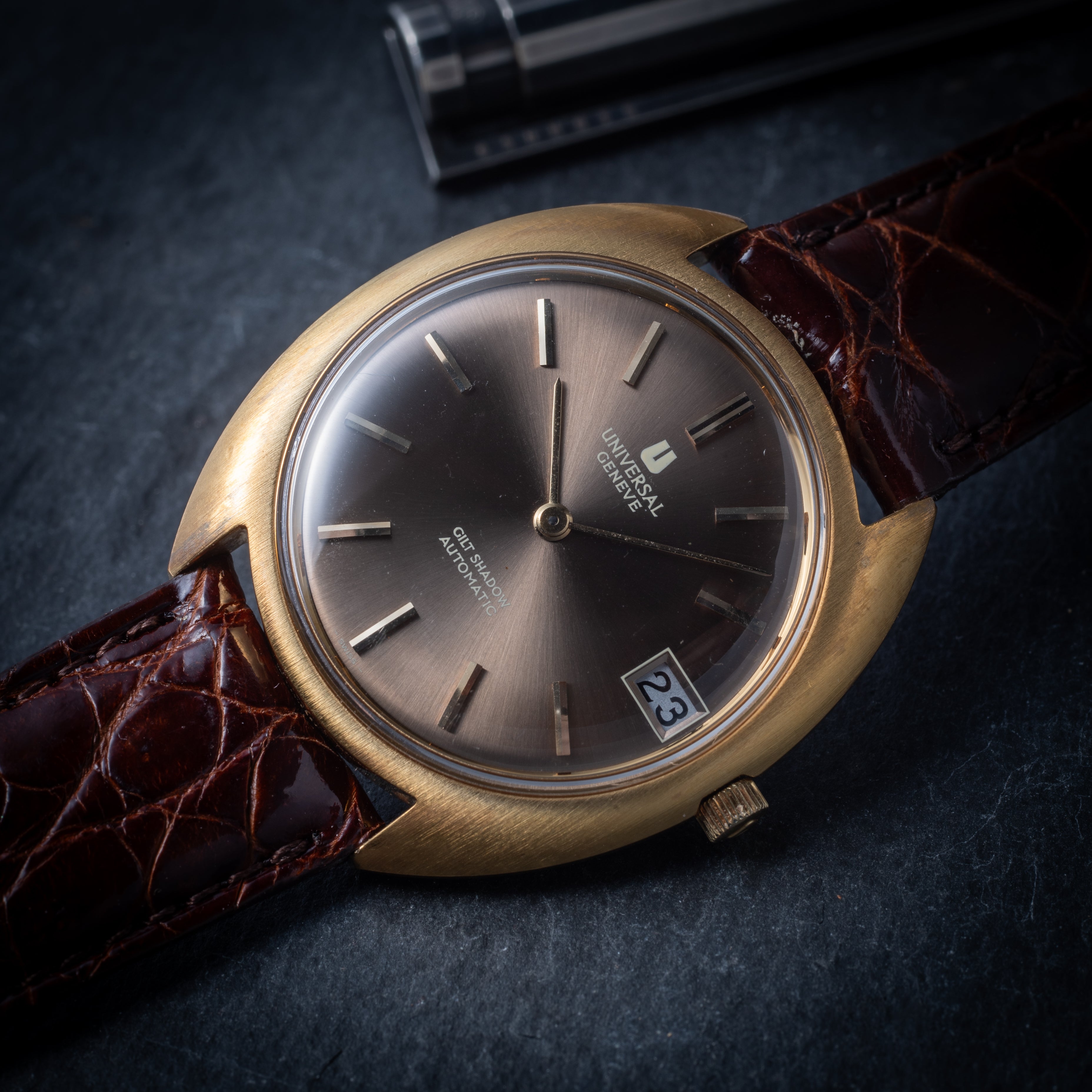 ユニバーサル・ジュネーブ ギルドシャドウ マイクロローター自動巻き Cal.2‐67 1980刻印 1970年代製