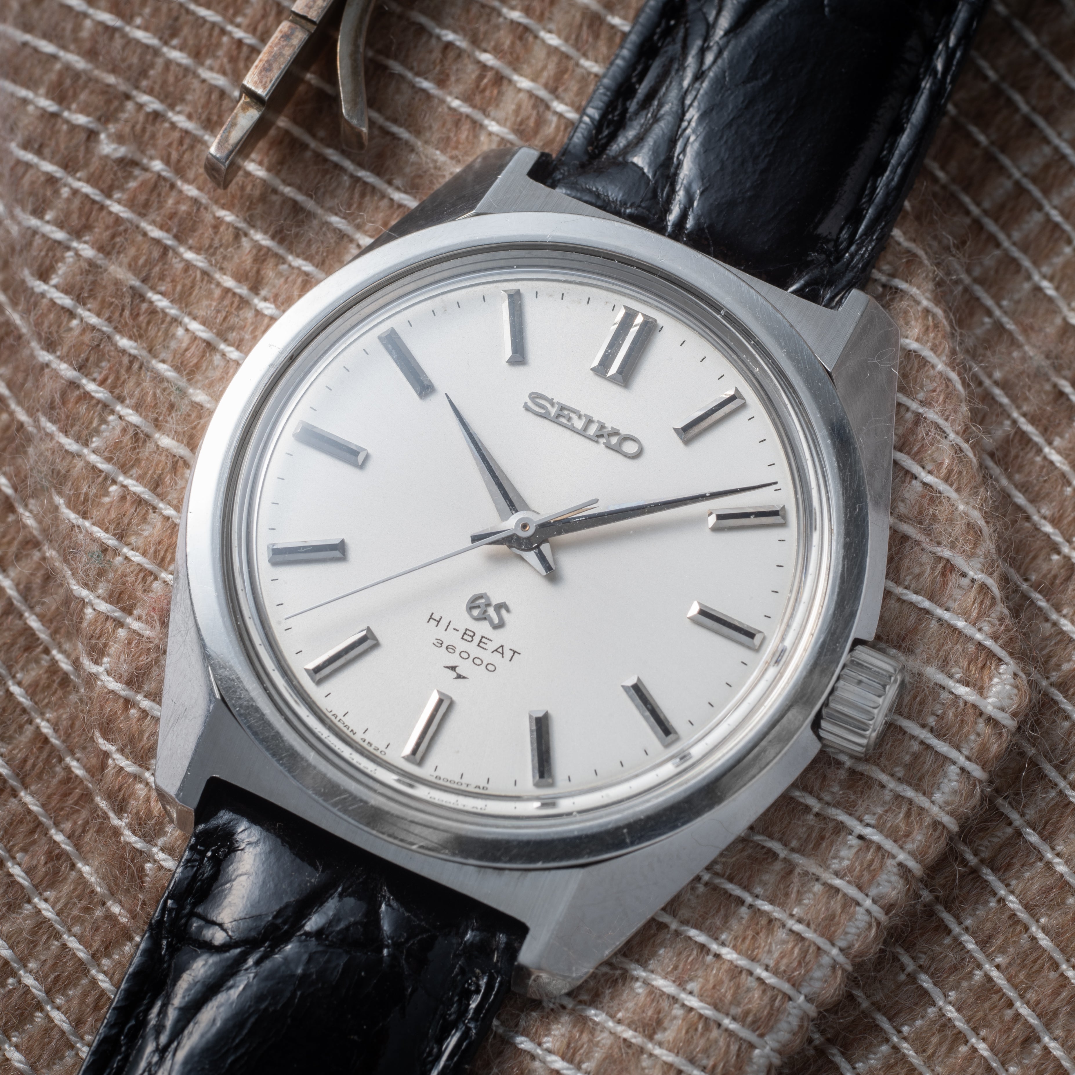 グランドセイコー ハイビート手巻き10振動 36000 1968年製 Ref.4520-8000 45GS