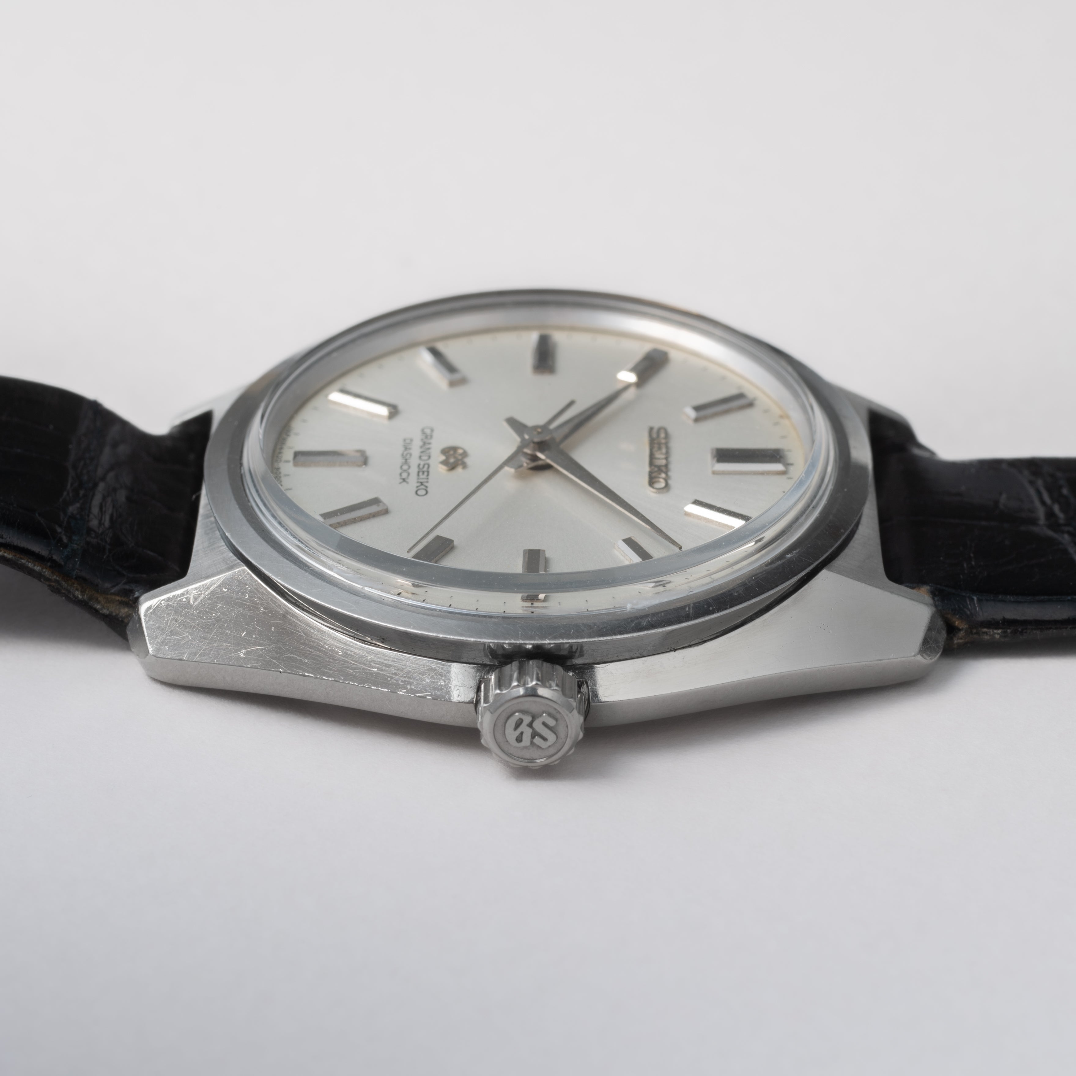 グランドセイコー 1966年製 Ref.4420-9000 44GS 前期 セイコースタイルケース ロービート手巻き GS箱付き