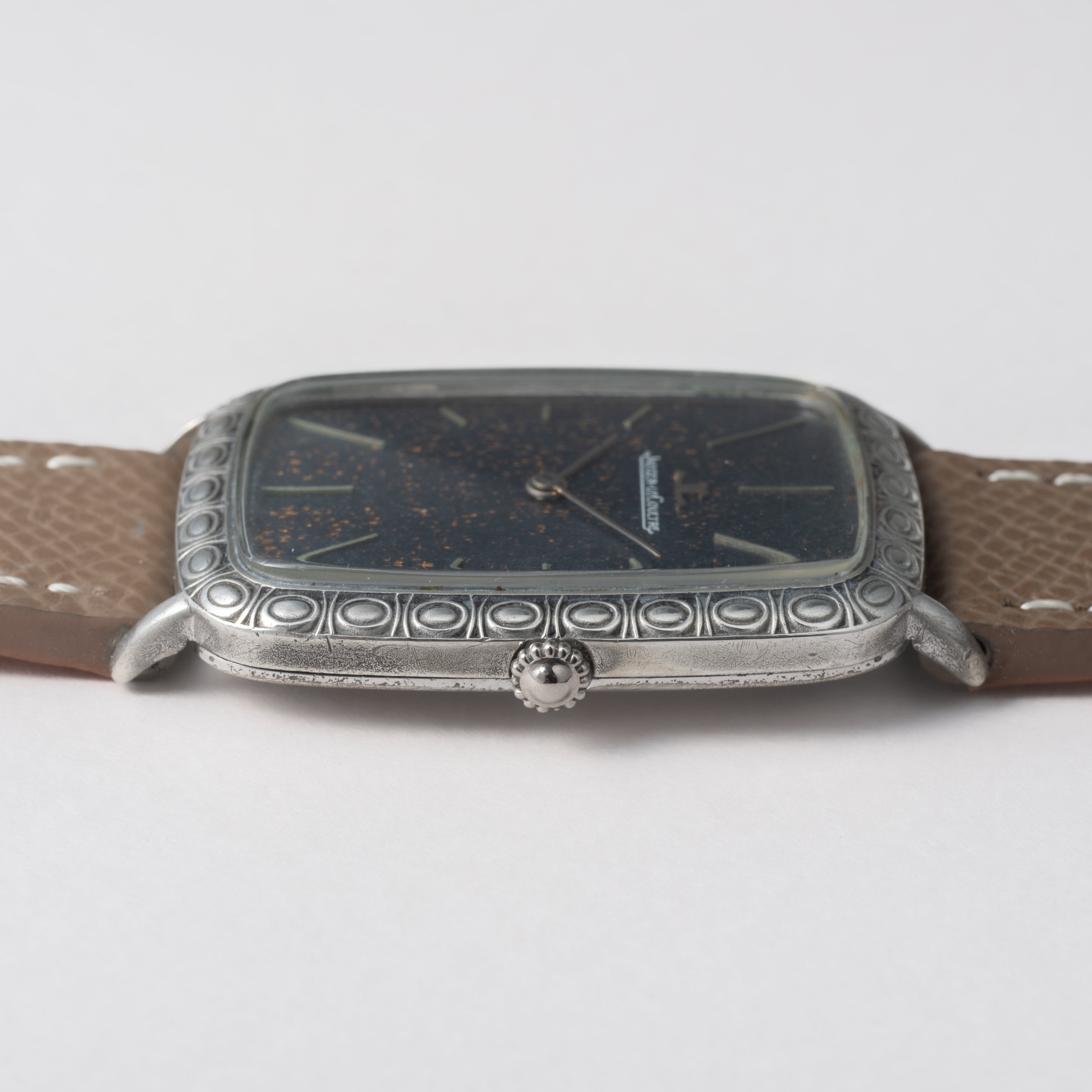 ジャガールクルト レクタンギュラー 銀無垢ケース 手巻き 1970年代製 Ref.9037 Cal.818/2