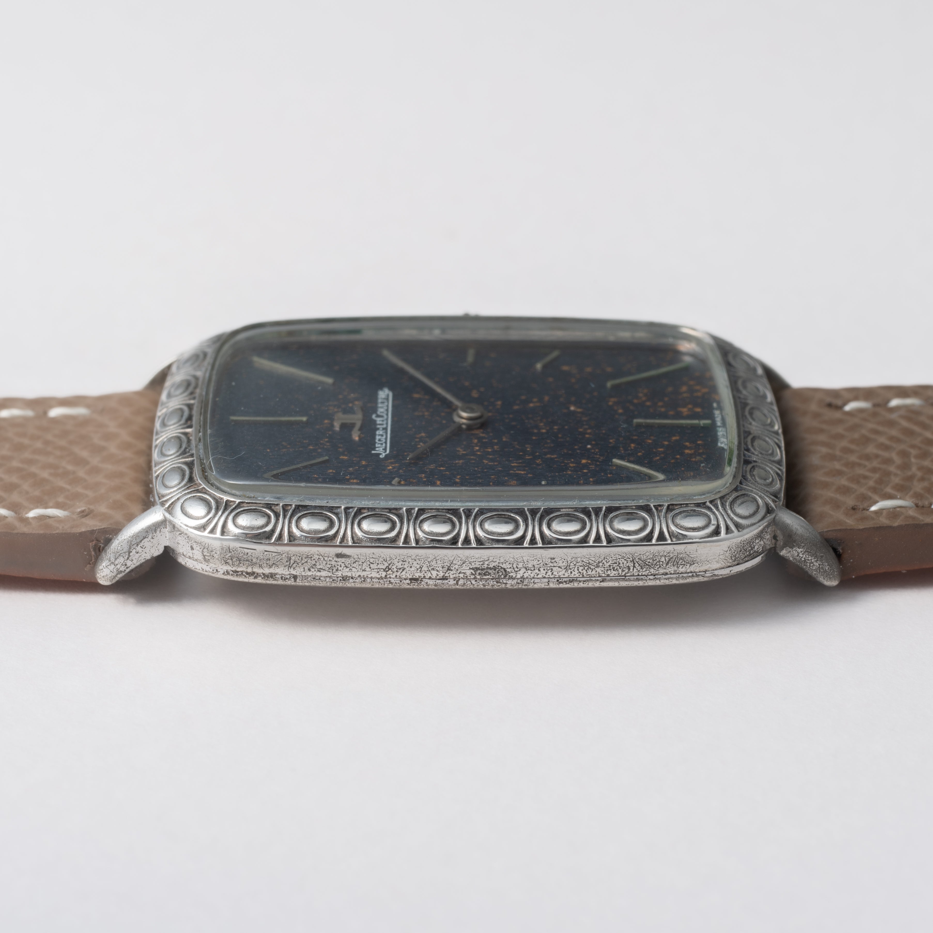 ジャガールクルト レクタンギュラー 銀無垢ケース 手巻き 1970年代製 Ref.9037 Cal.818/2