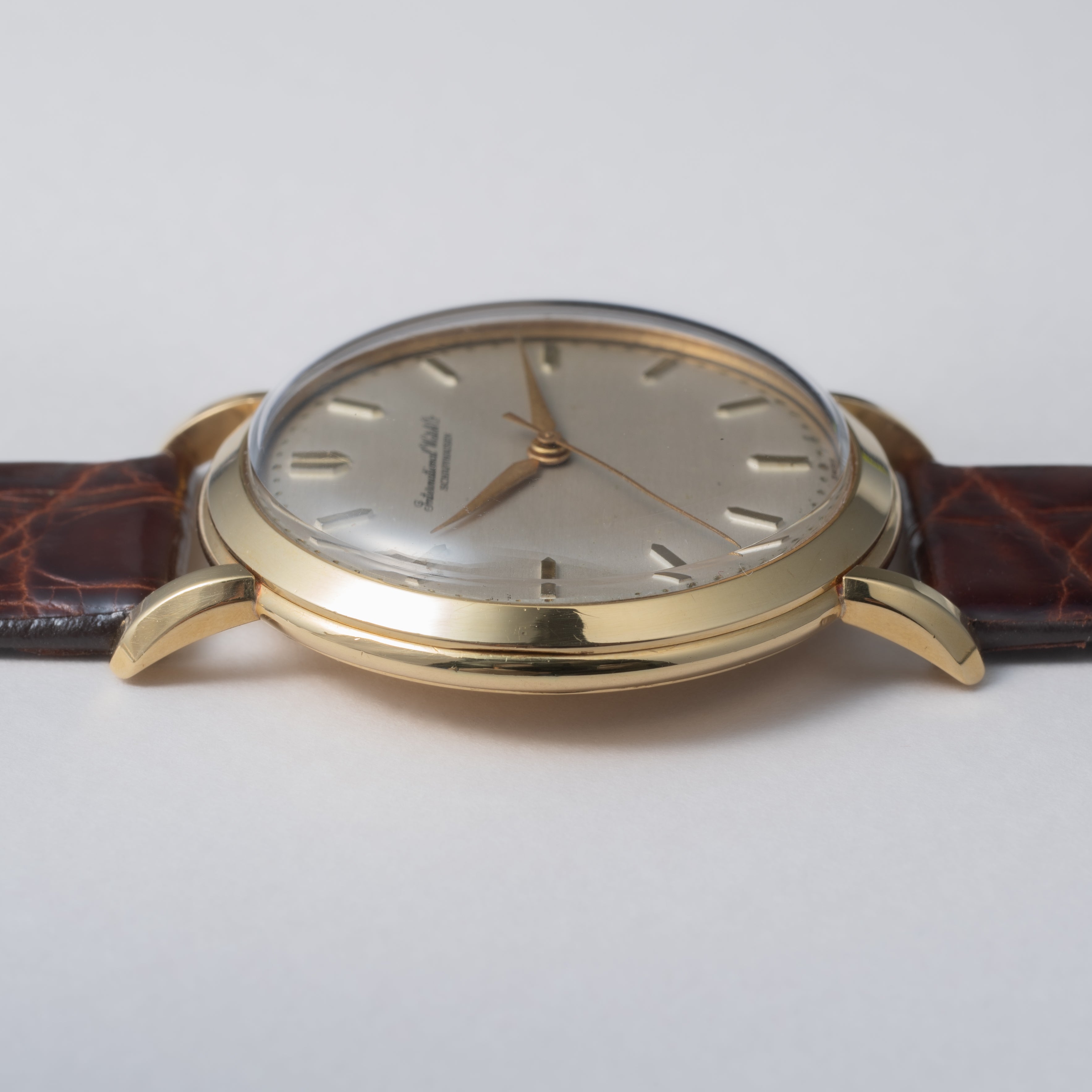 IWC ラウンドケース 18金無垢 手巻き 1955年製 Cal.89