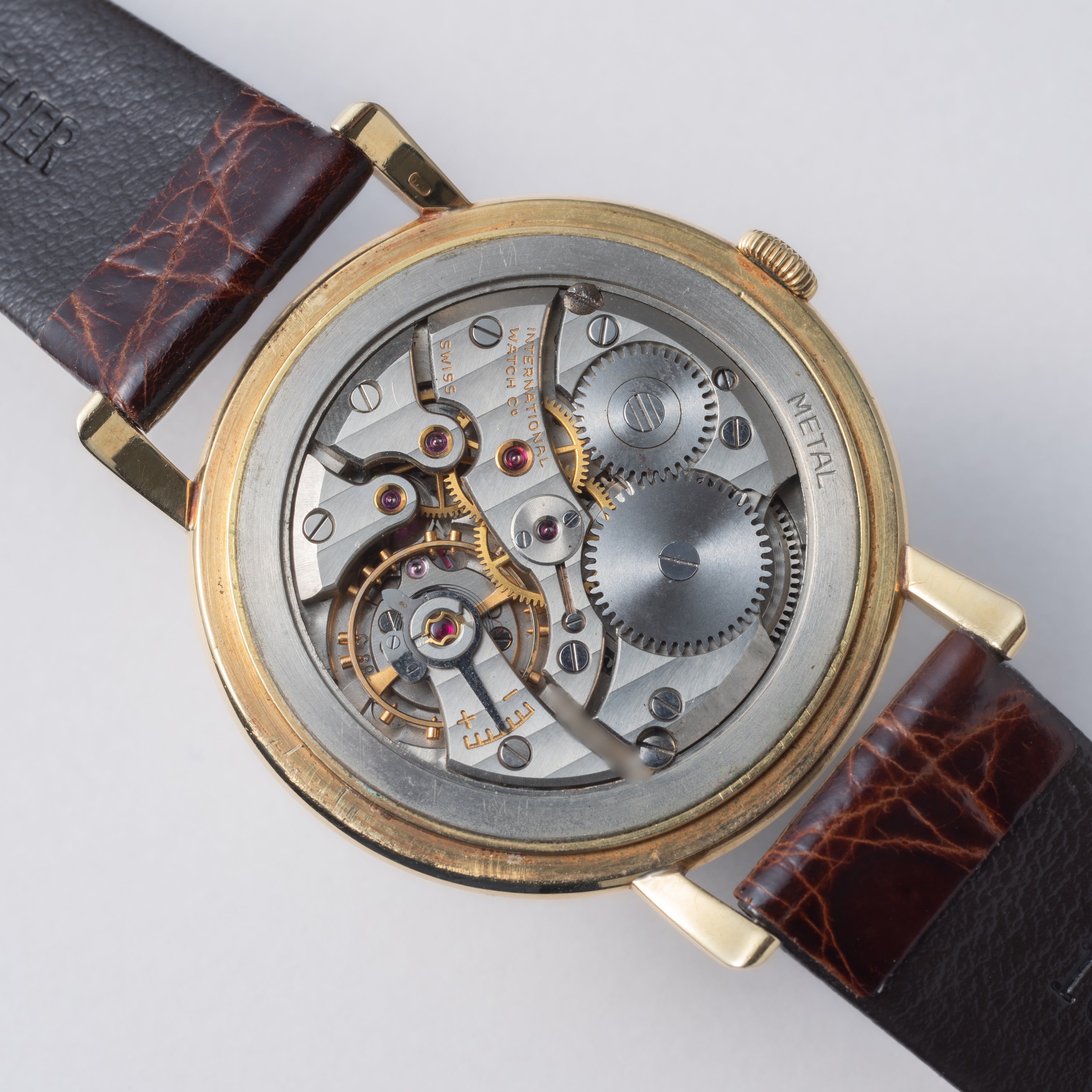 IWC ラウンドケース 18金無垢 手巻き 1955年製 Cal.89