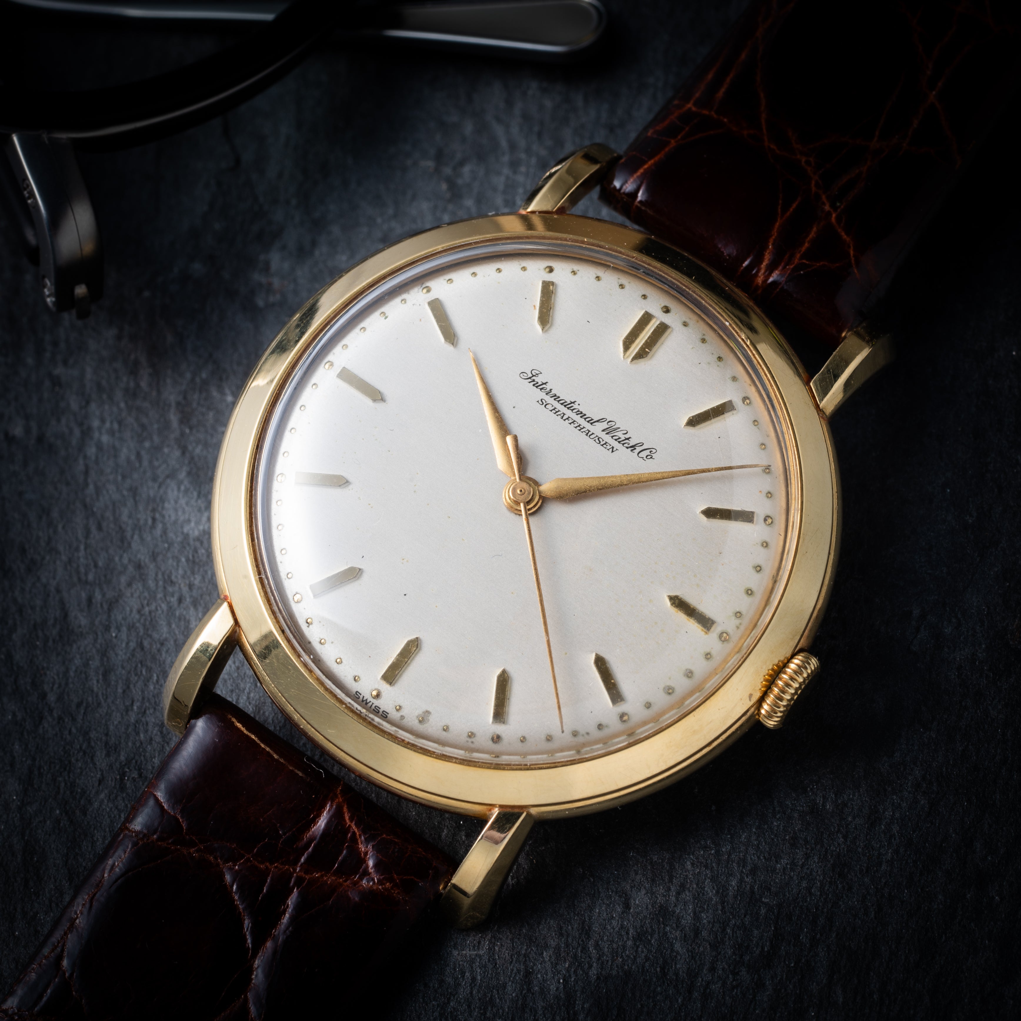 IWC ラウンドケース 18金無垢 手巻き 1955年製 Cal.89