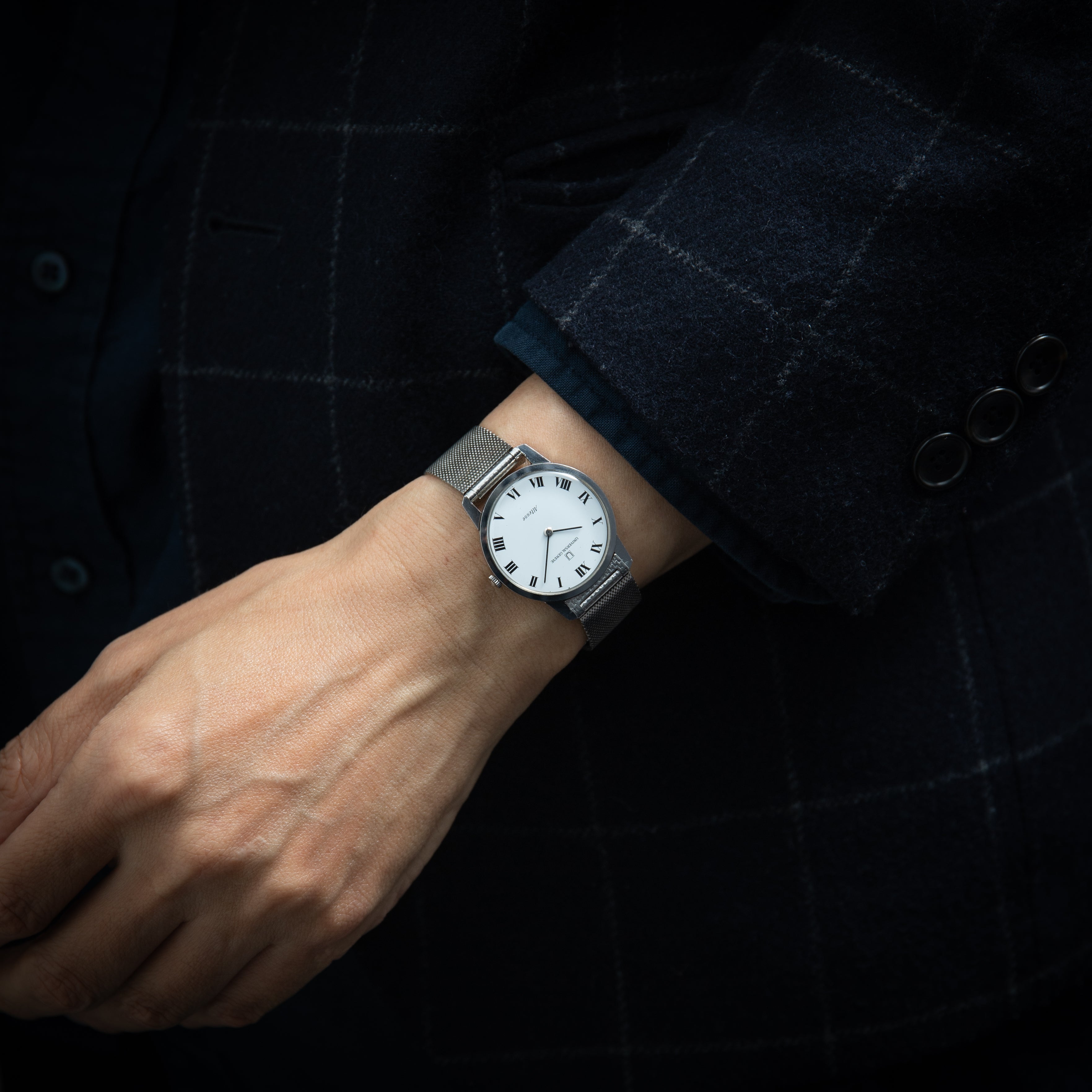 ユニバーサルジュネーブ アルテッセ 1970年代製 ラウンド ホワイトローマン 手巻き Ref.842101 Cal.42