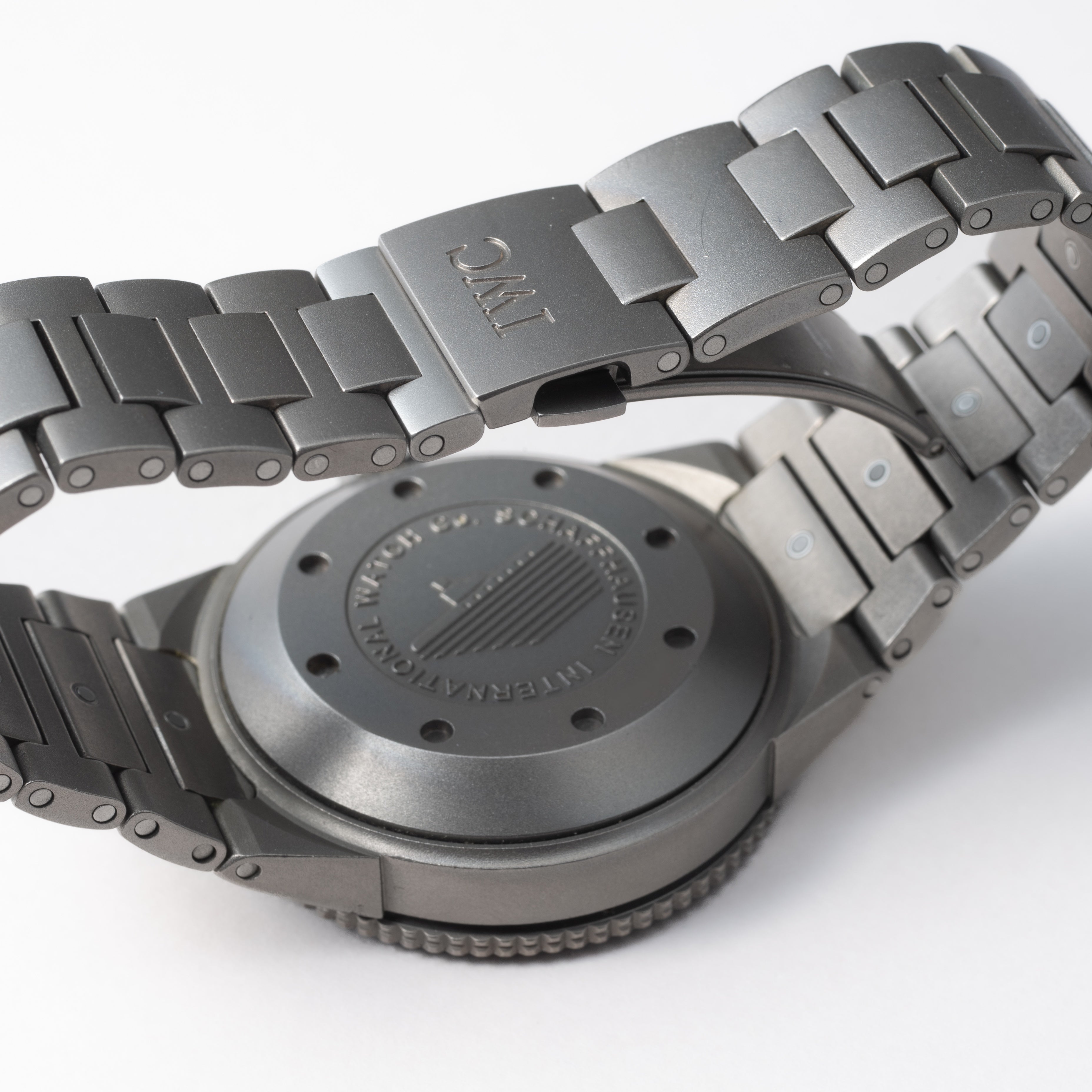 IWC 1999年製 アクアタイマー 2000m防水 チタン 純正ブレス お魚リューズ