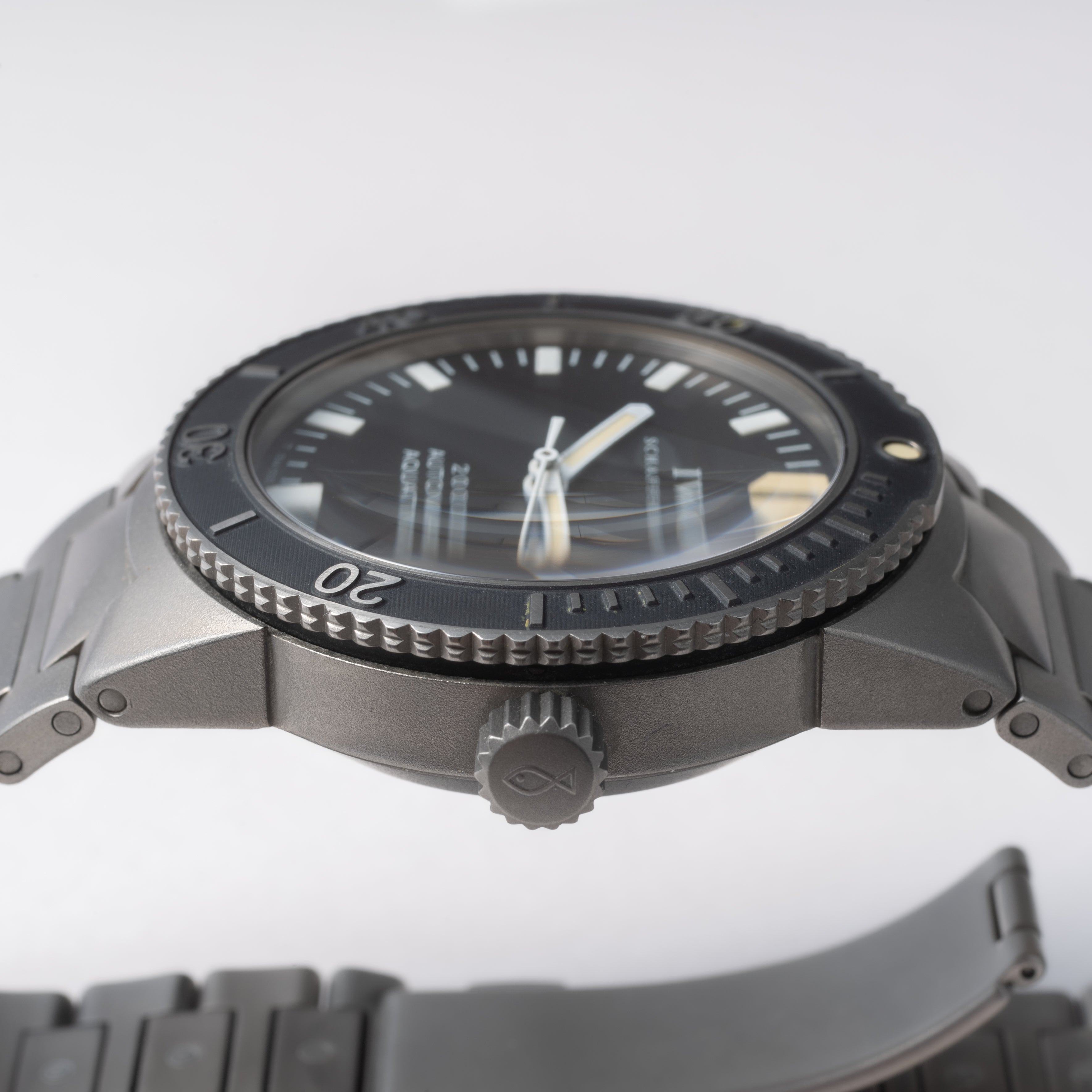 IWC 1999年製 アクアタイマー 2000m防水 チタン 純正ブレス お魚リューズ