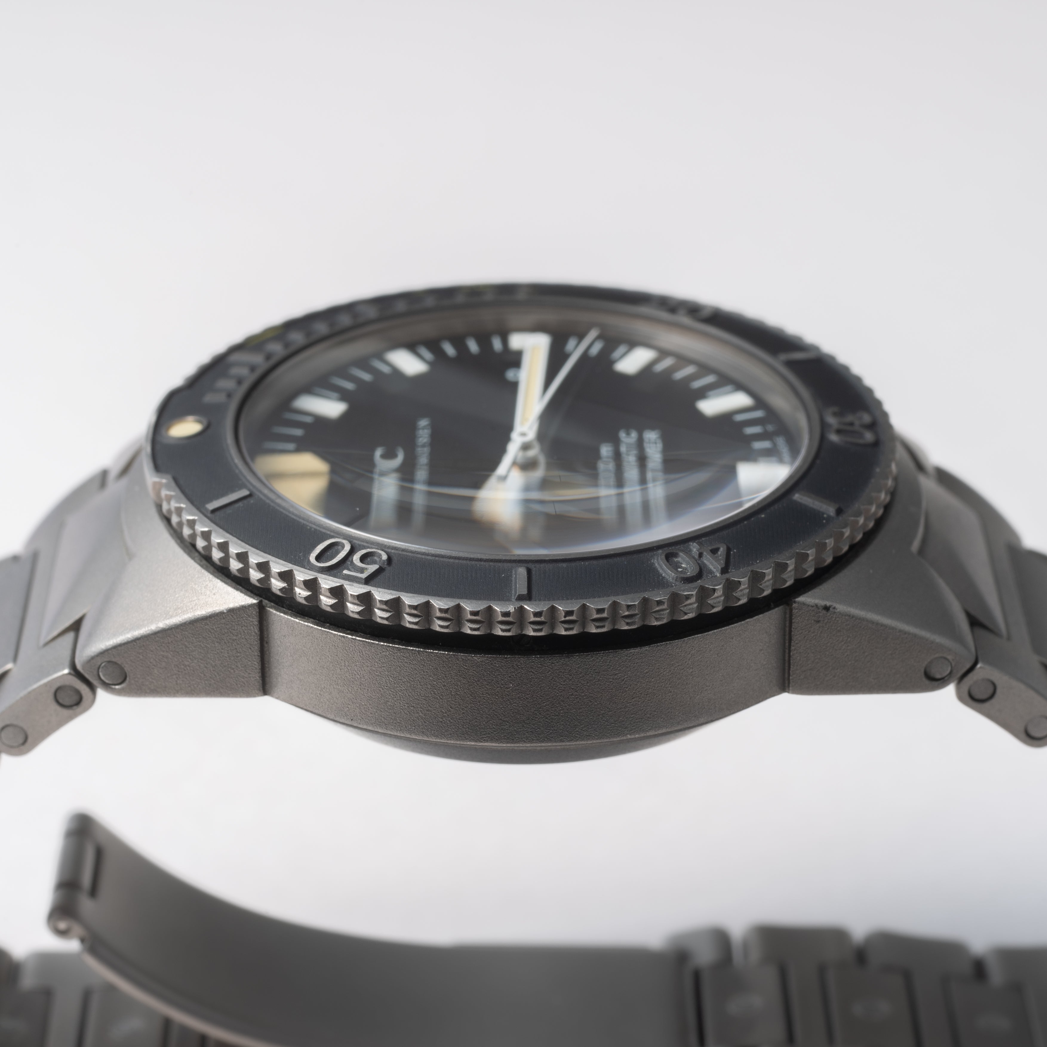 IWC 1999年製 アクアタイマー 2000m防水 チタン 純正ブレス お魚リューズ