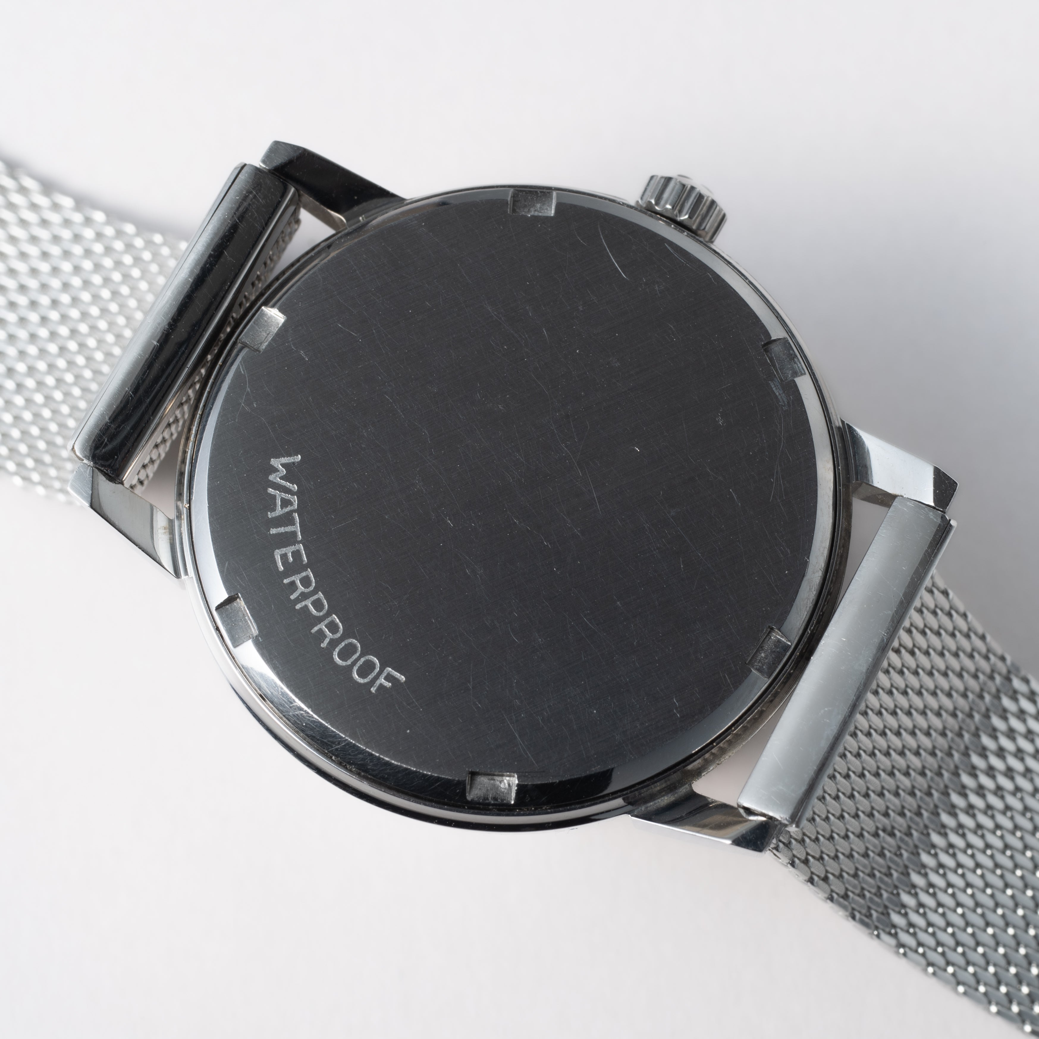 オメガ ジュネーブ ラウンドケース ホワイトアラビア 手巻き 1969年 Ref.135.011 Cal.601 メッシュブレス付き